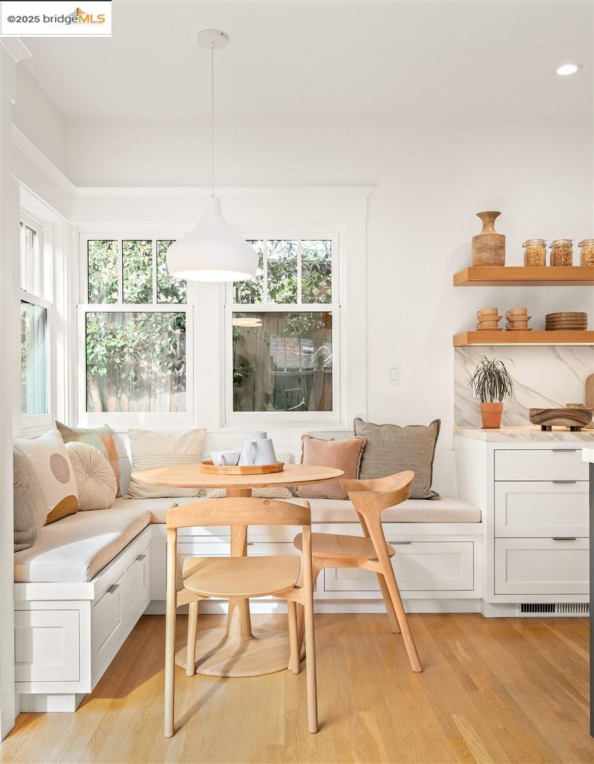 Detail Gallery Image 25 of 57 For 5347 James Ave, Oakland,  CA 94618 - 4 Beds | 3 Baths