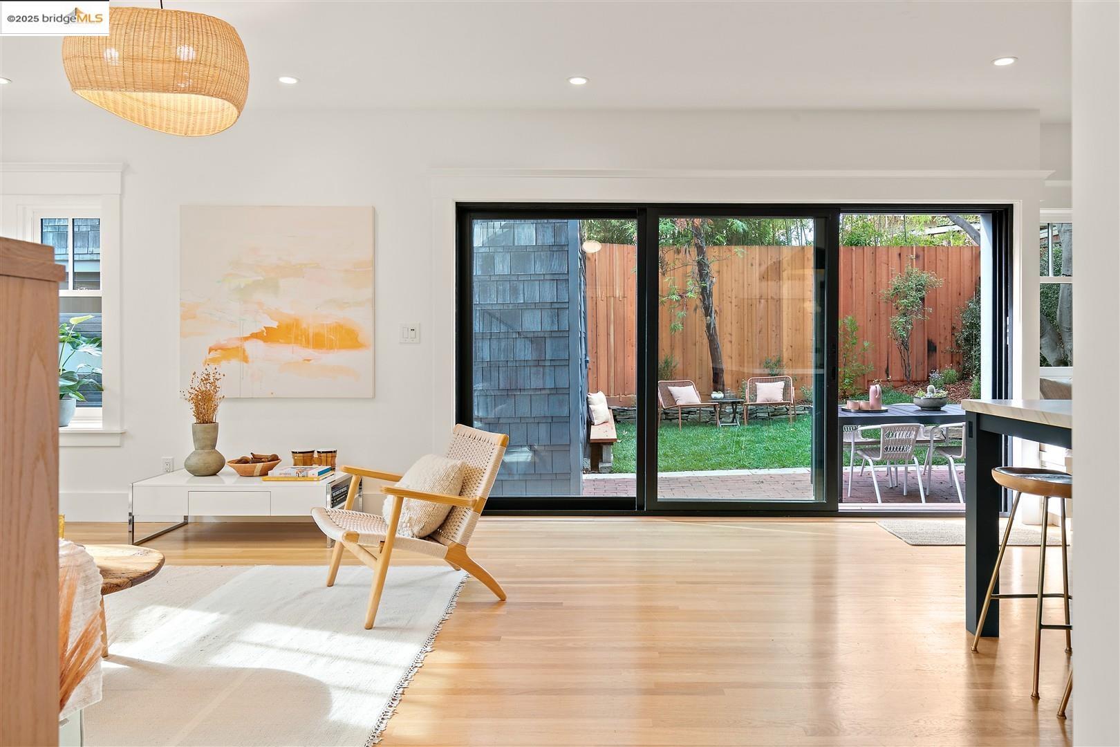 Detail Gallery Image 31 of 57 For 5347 James Ave, Oakland,  CA 94618 - 4 Beds | 3 Baths