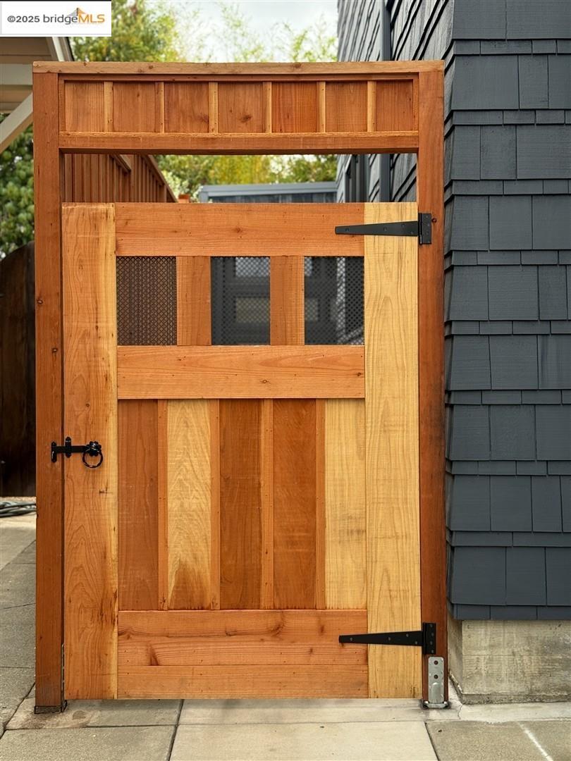 Detail Gallery Image 41 of 57 For 5347 James Ave, Oakland,  CA 94618 - 4 Beds | 3 Baths