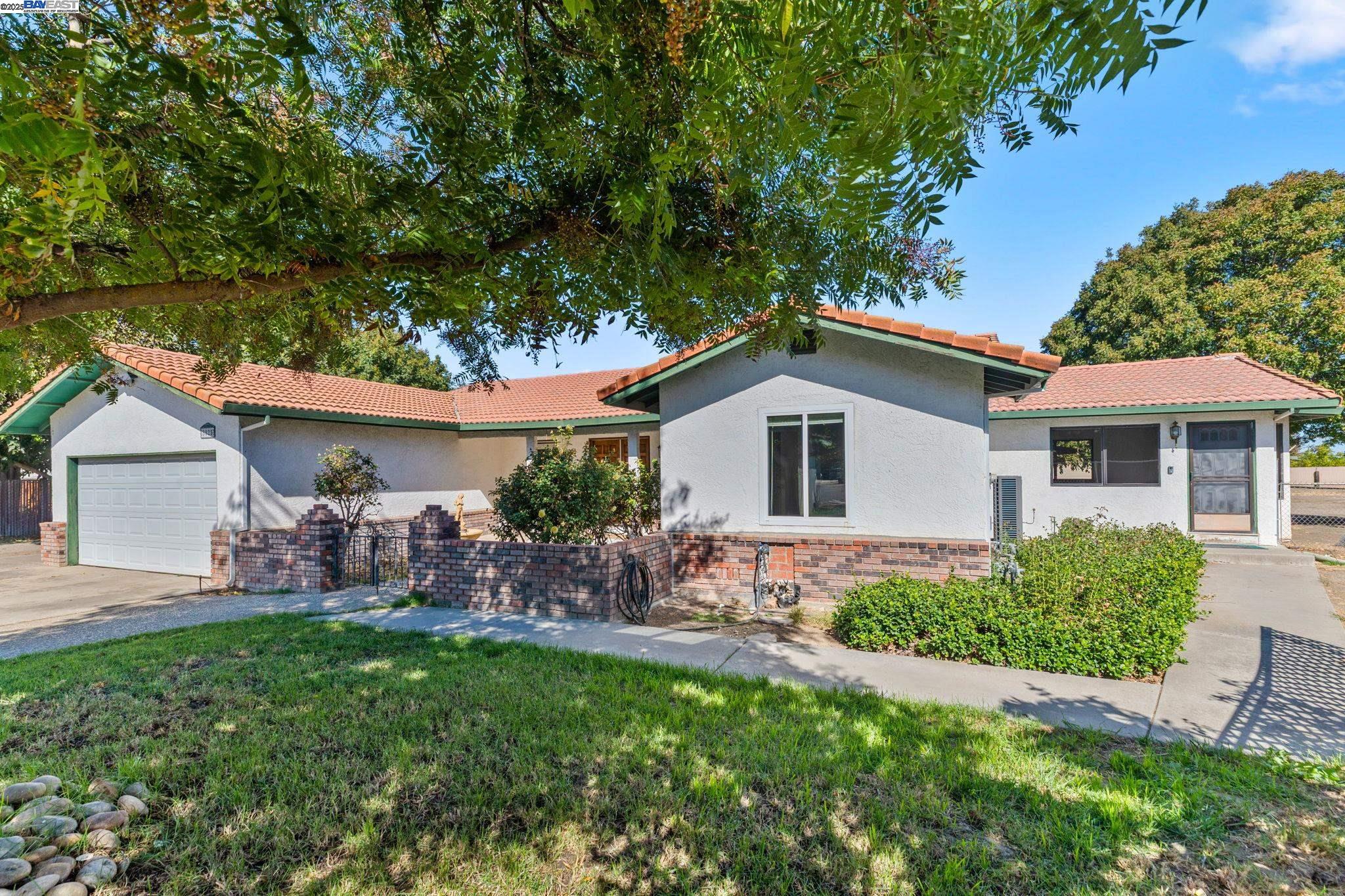 Front Image Thumbnail for BE41114883