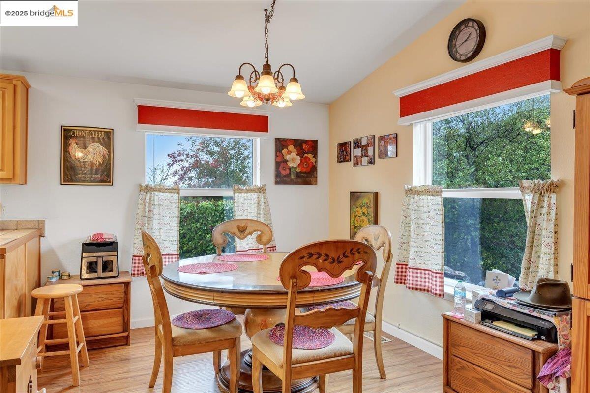 Detail Gallery Image 10 of 48 For 18679 Vista Dr, Jamestown,  CA 95327 - 3 Beds | 2 Baths