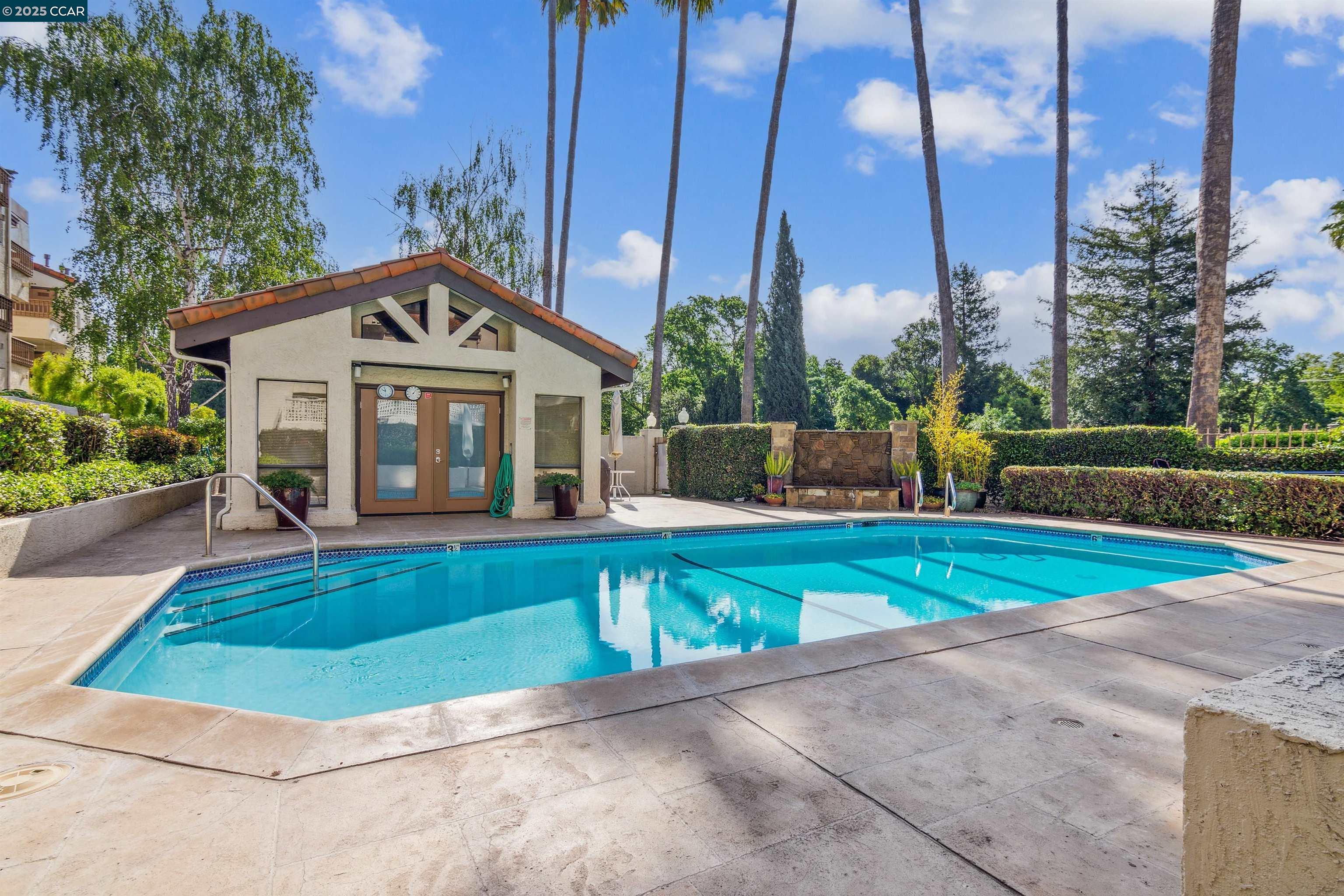 Photo #24: 41114885 Listing: Photo #24