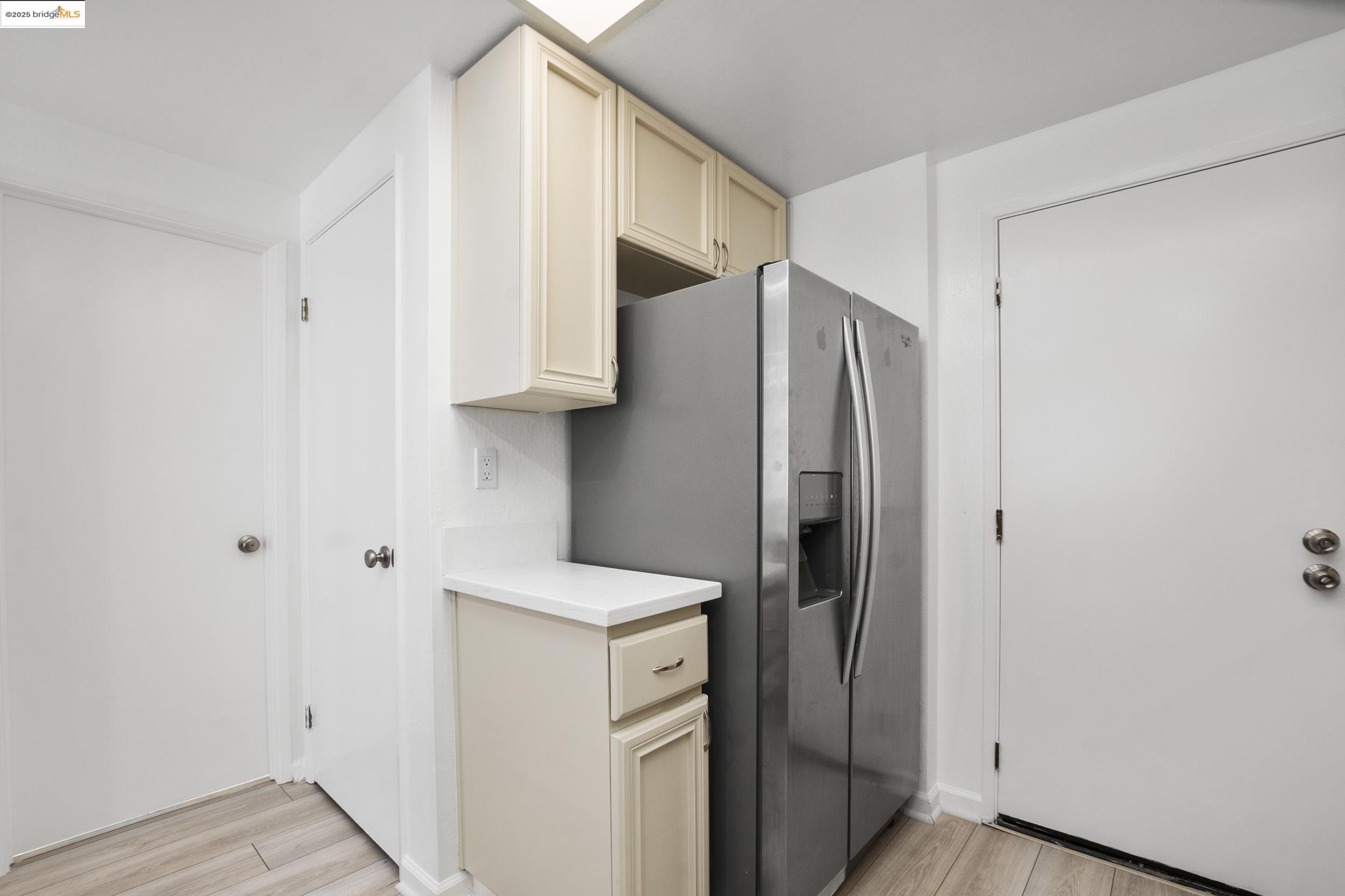 Detail Gallery Image 12 of 32 For 309 Rock Creek Way, Pleasant Hill,  CA 94523 - 2 Beds | 2/1 Baths