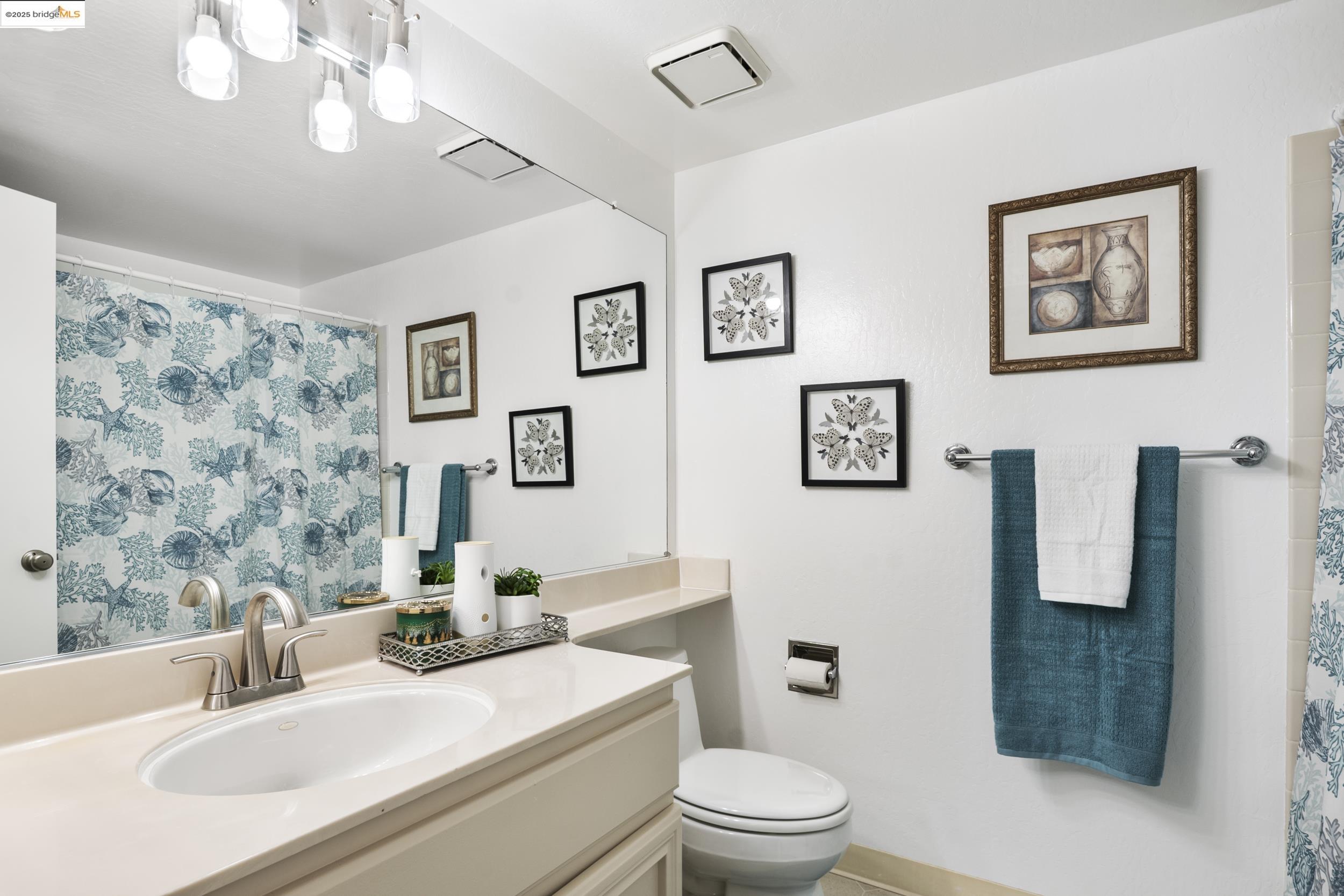 Detail Gallery Image 23 of 32 For 309 Rock Creek Way, Pleasant Hill,  CA 94523 - 2 Beds | 2/1 Baths