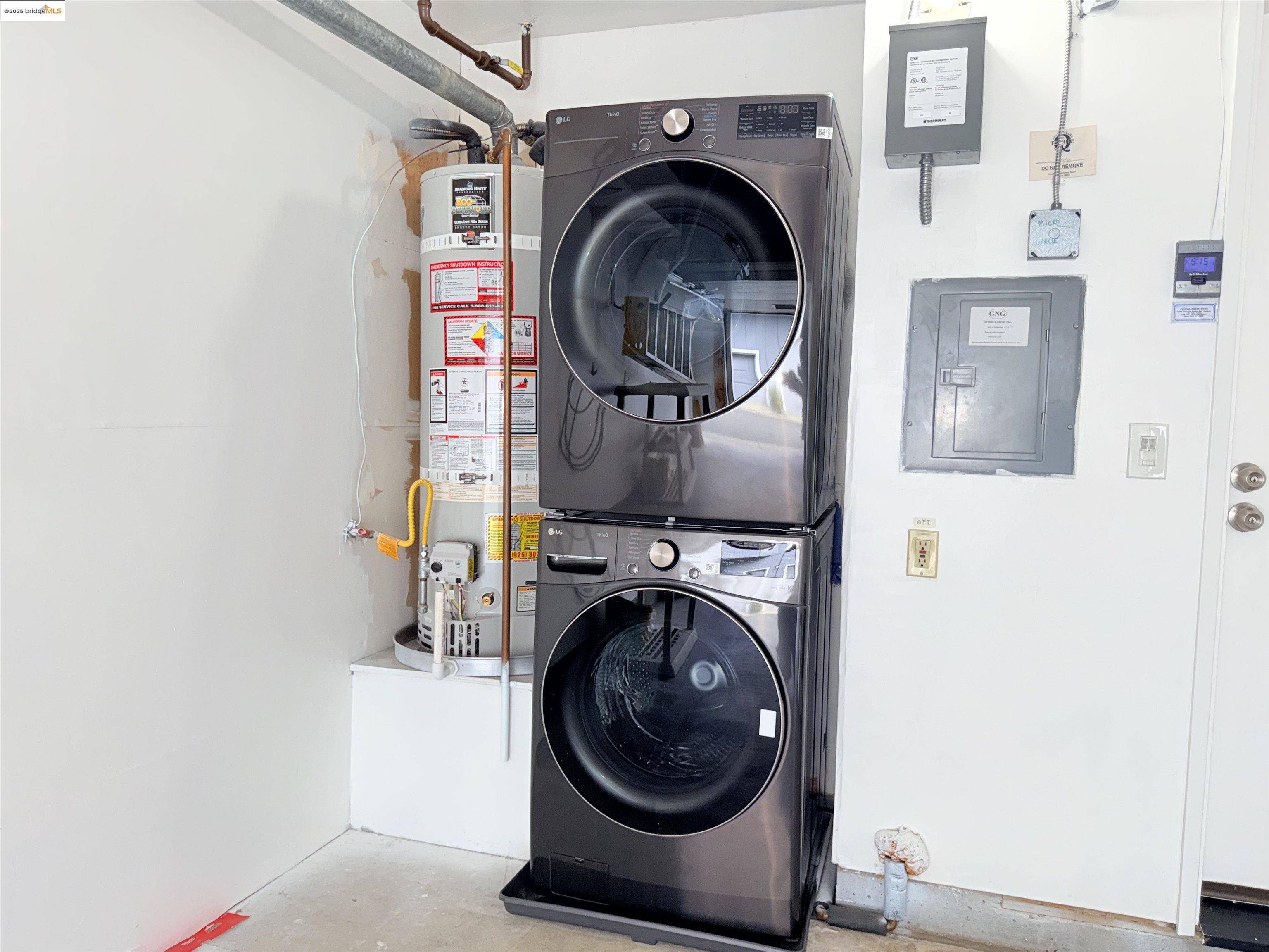 Detail Gallery Image 25 of 32 For 309 Rock Creek Way, Pleasant Hill,  CA 94523 - 2 Beds | 2/1 Baths