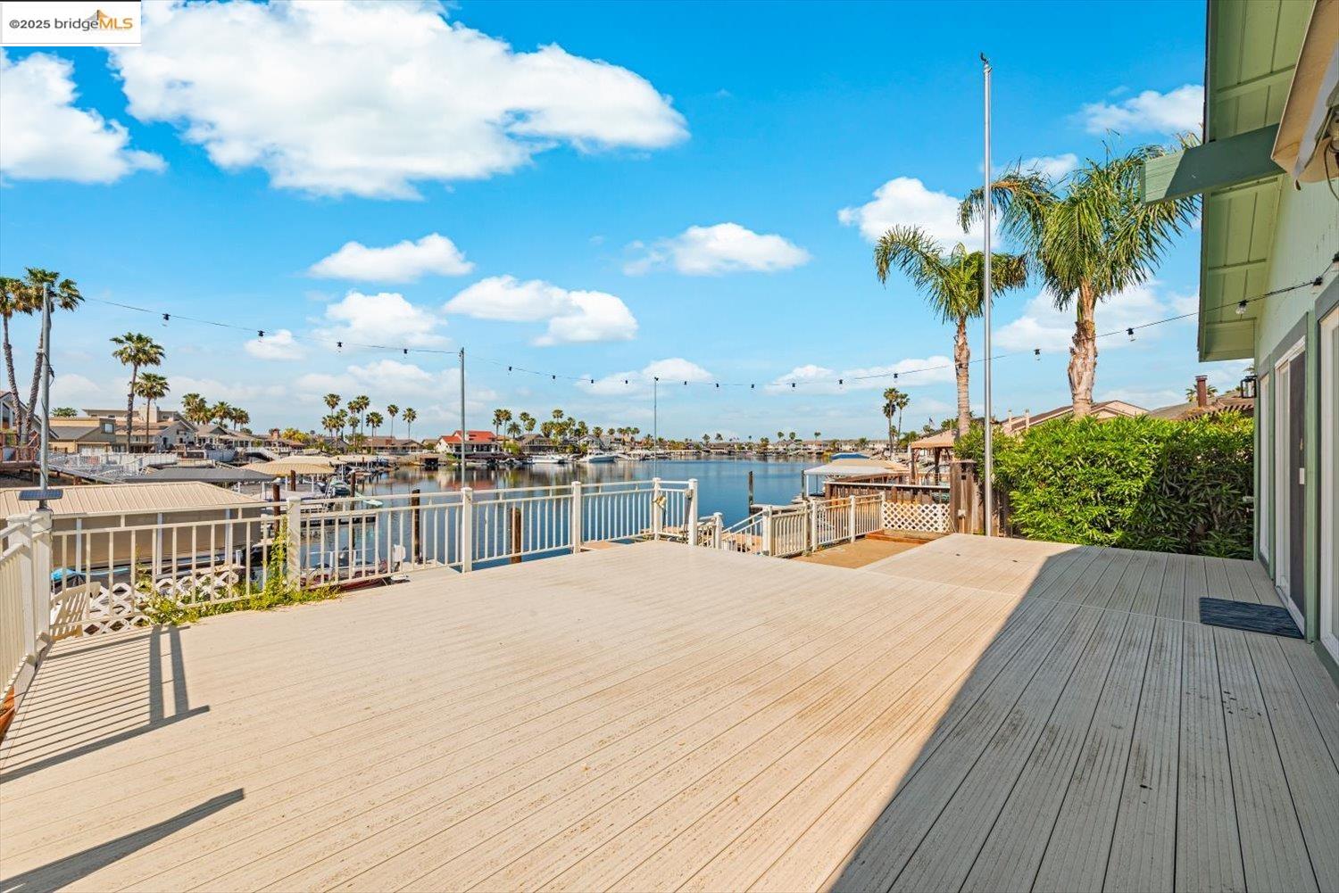 Detail Gallery Image 37 of 51 For 5575 Marlin Dr, Discovery Bay,  CA 94505 - 3 Beds | 3 Baths