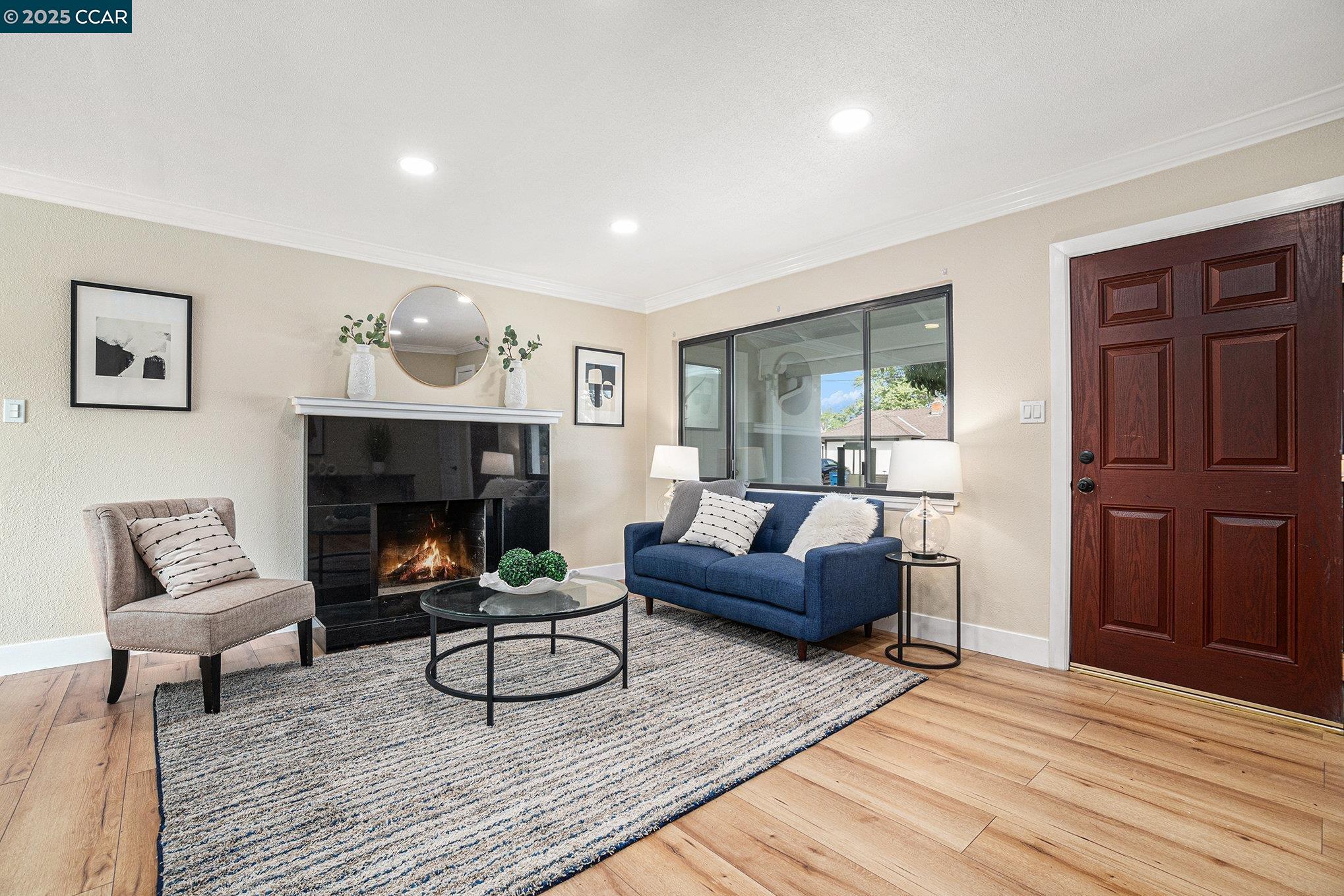 Detail Gallery Image 7 of 27 For 2442 Geraldine Dr, Pleasant Hill,  CA 94523 - 3 Beds | 1 Baths