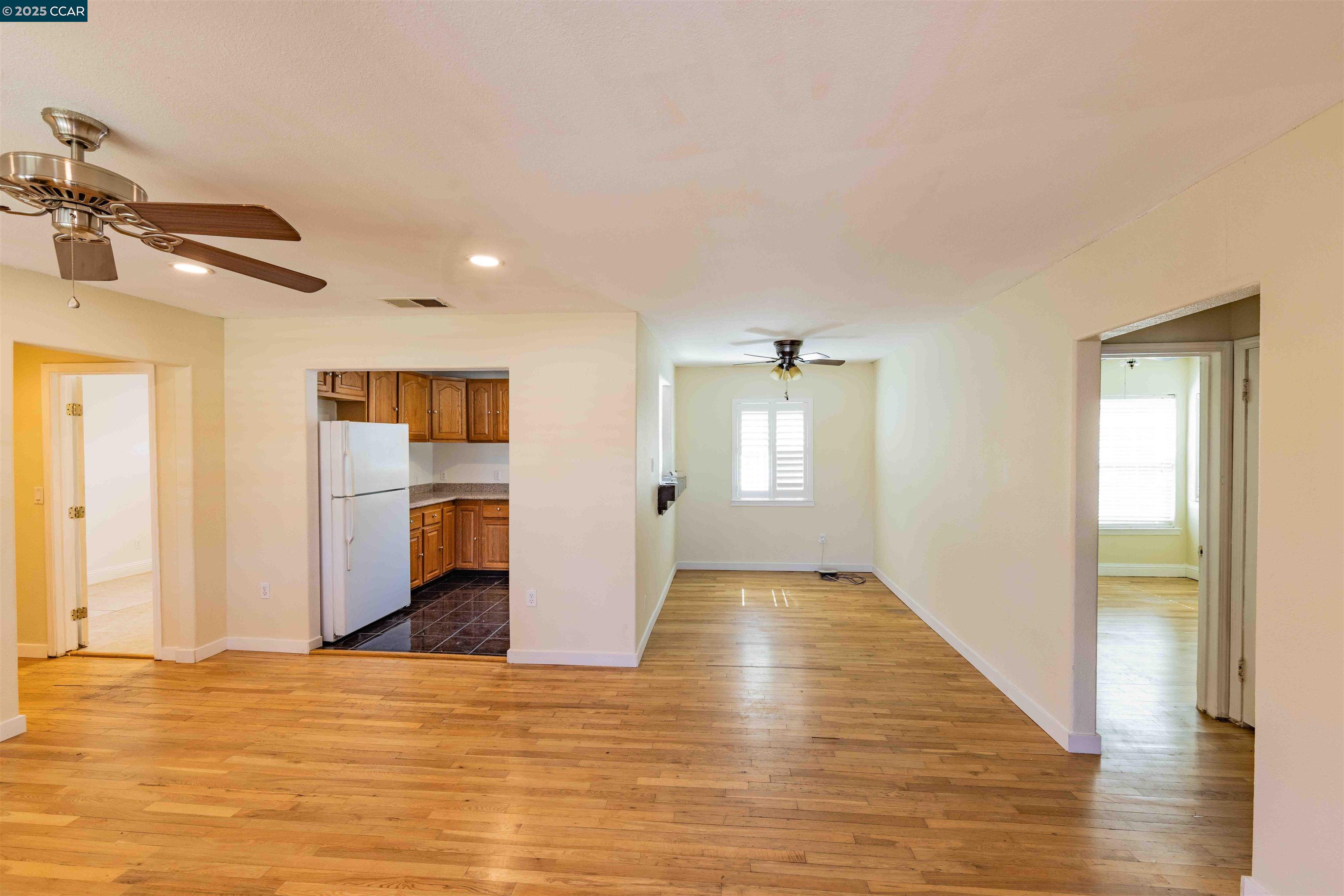 Detail Gallery Image 2 of 29 For 2720 Prospect St, Concord,  CA 94518 - 4 Beds | 2 Baths