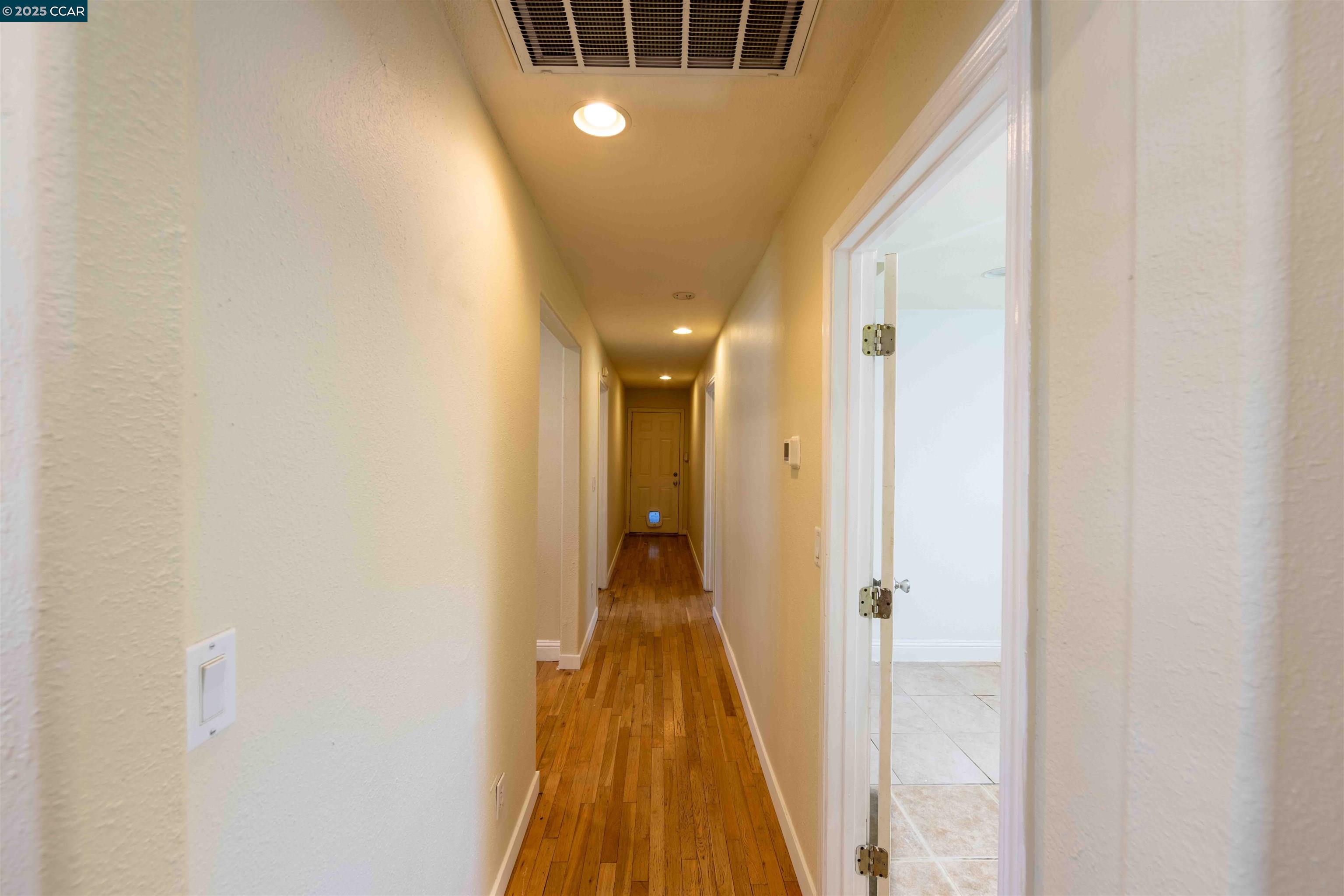 Detail Gallery Image 14 of 29 For 2720 Prospect St, Concord,  CA 94518 - 4 Beds | 2 Baths