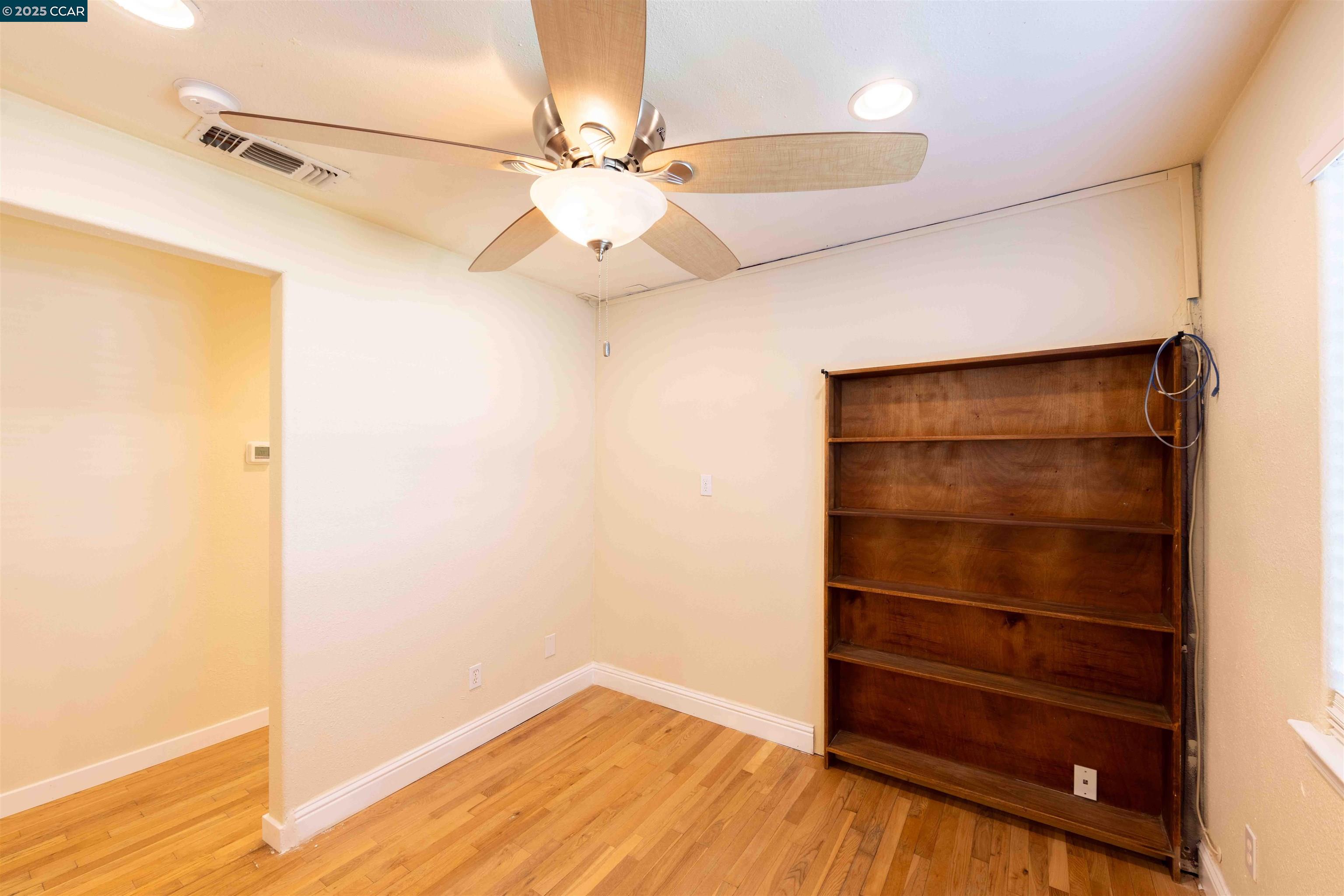 Detail Gallery Image 16 of 29 For 2720 Prospect St, Concord,  CA 94518 - 4 Beds | 2 Baths