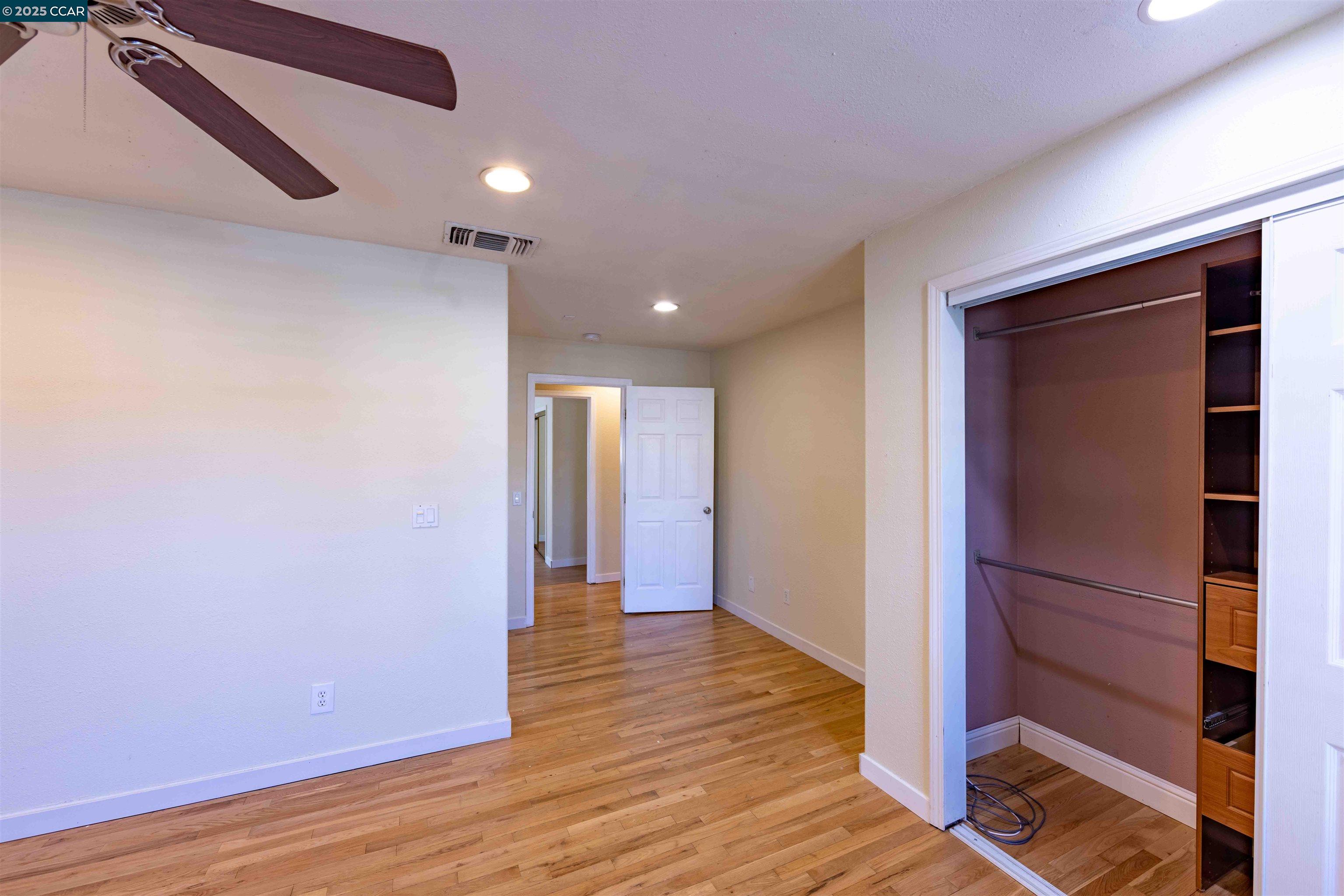 Detail Gallery Image 23 of 29 For 2720 Prospect St, Concord,  CA 94518 - 4 Beds | 2 Baths