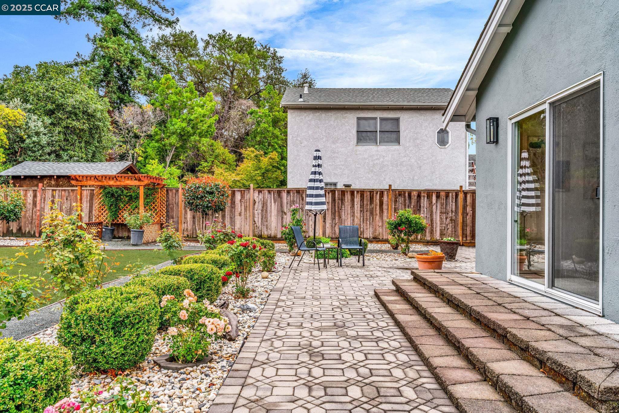 Detail Gallery Image 41 of 51 For 1015 Pleasant Valley Dr, Pleasant Hill,  CA 94523 - 3 Beds | 2 Baths