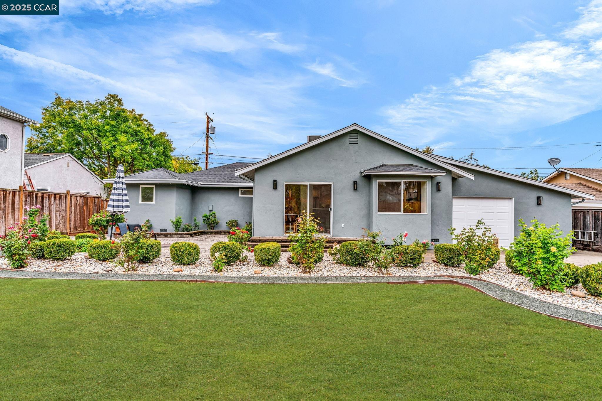 Detail Gallery Image 46 of 51 For 1015 Pleasant Valley Dr, Pleasant Hill,  CA 94523 - 3 Beds | 2 Baths