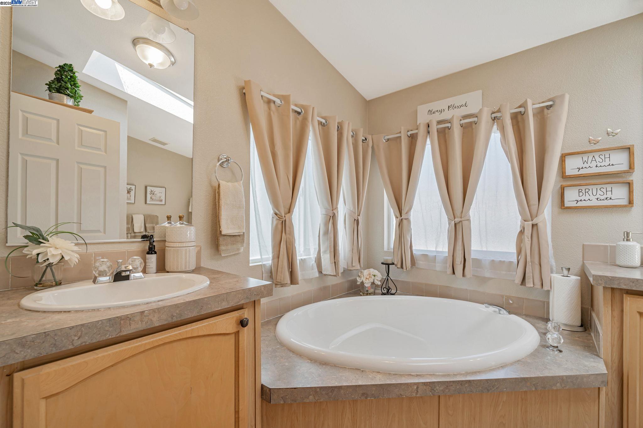 Detail Gallery Image 30 of 41 For 3263 Vineyard #68,  Pleasanton,  CA 94566 - 3 Beds | 2 Baths
