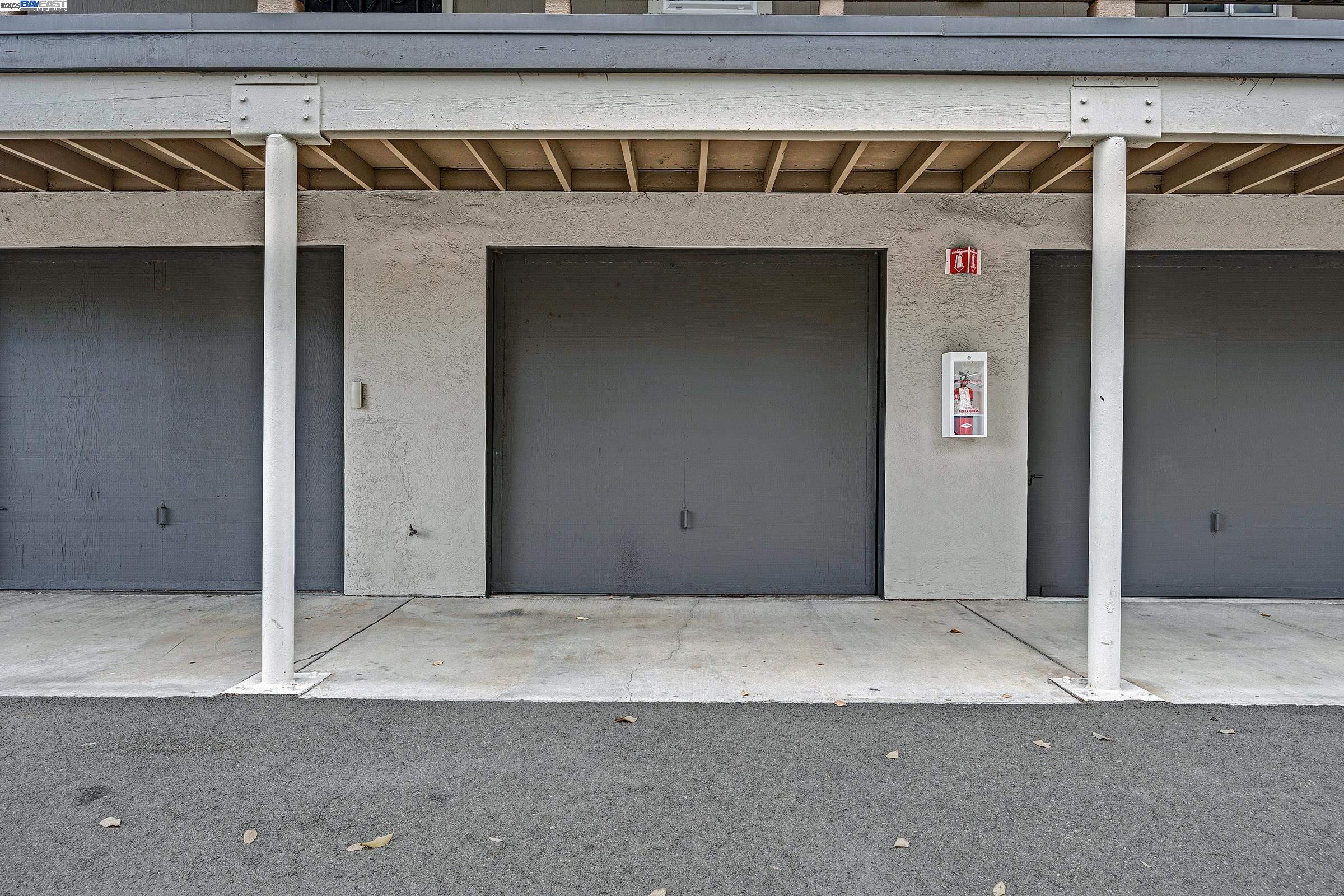 Detail Gallery Image 24 of 25 For 3845 Vineyard Ave #F,  Pleasanton,  CA 94566 - 3 Beds | 2 Baths