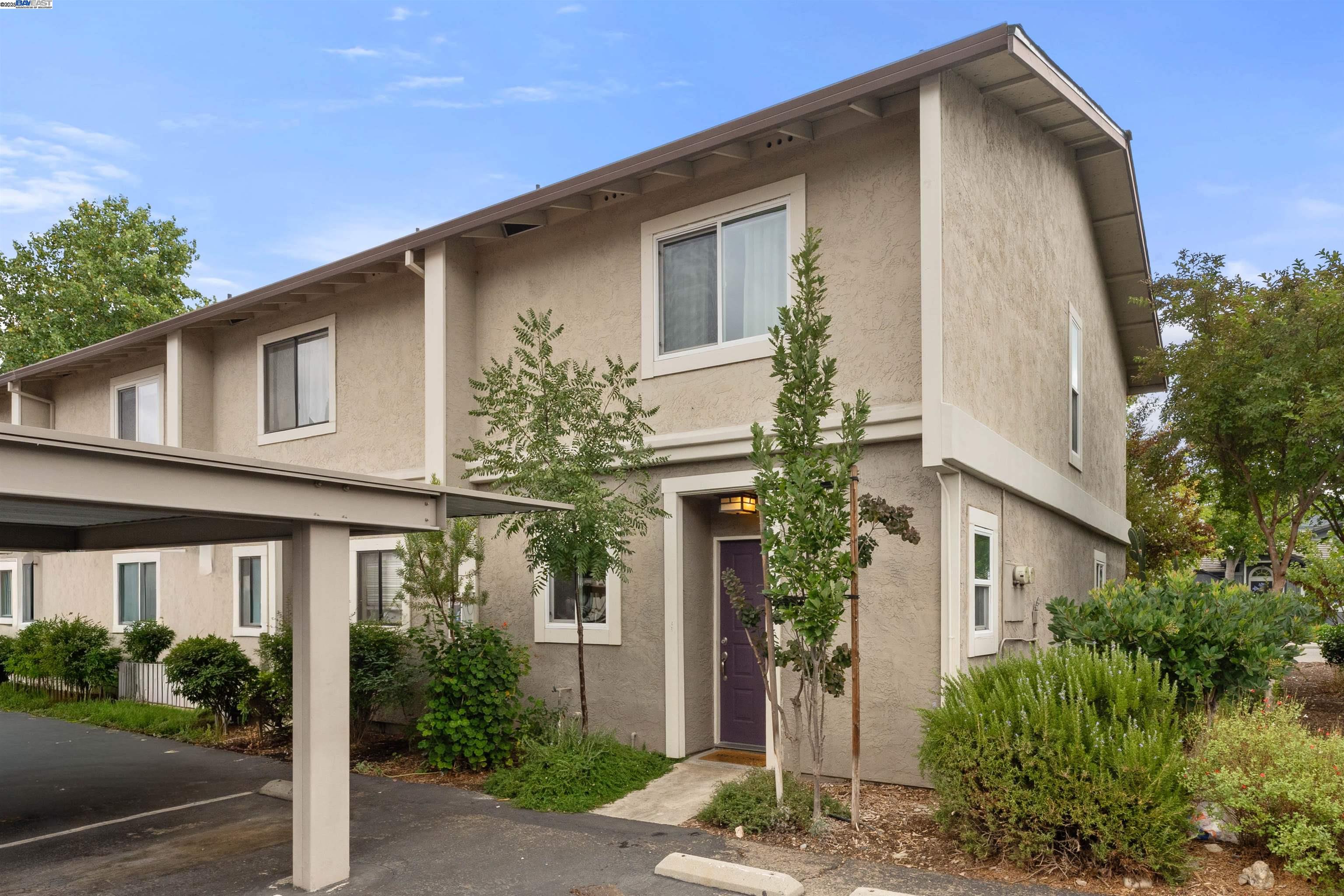 MLS: 41114930 Condo For Sale
