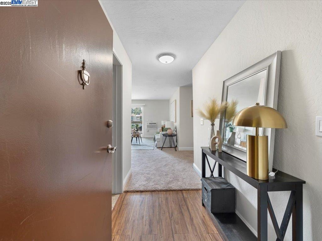 Photo #2: 41114932 Listing 