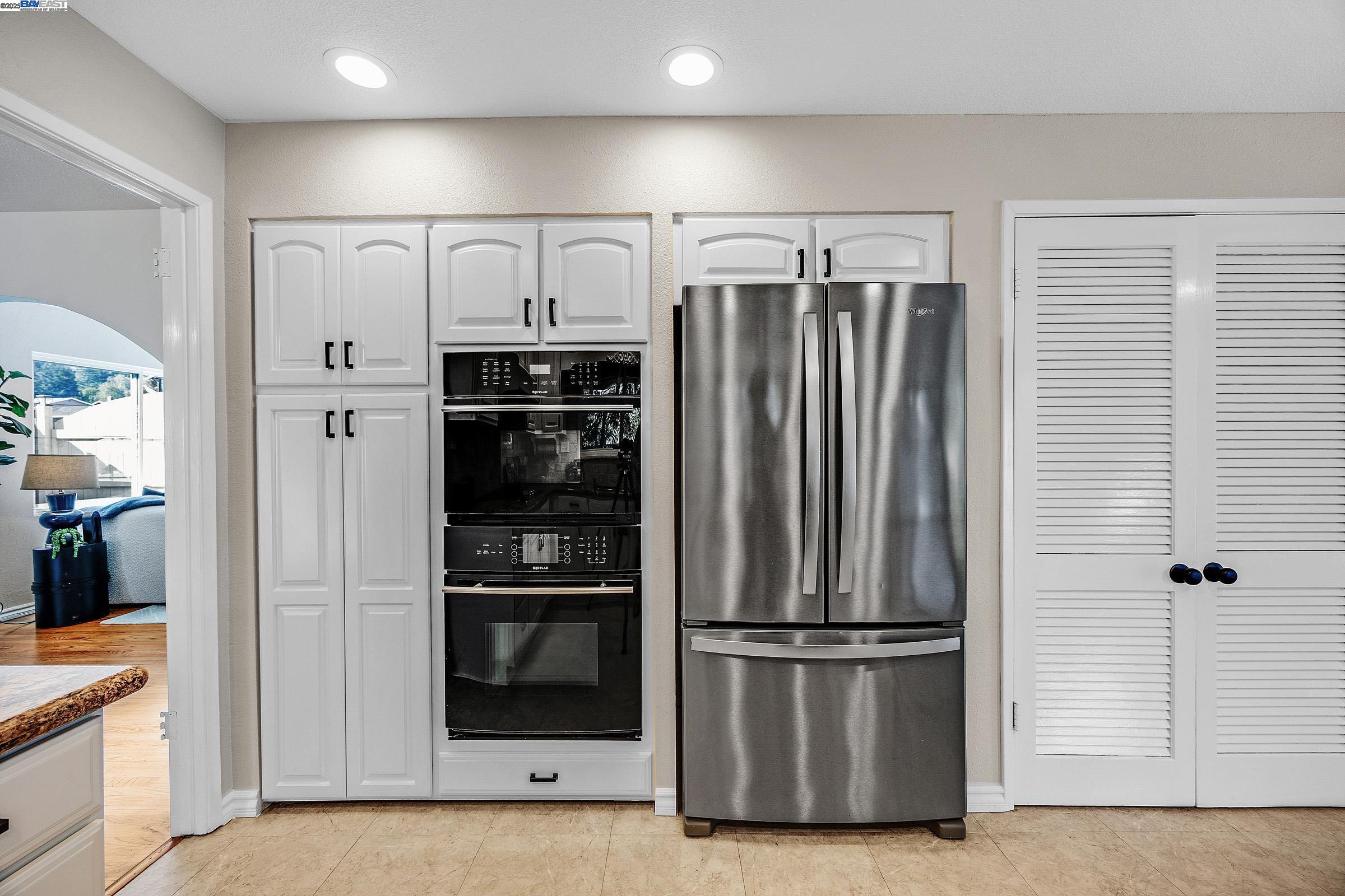 Detail Gallery Image 11 of 28 For 11693 Solana Drive, Dublin,  CA 94568 - 4 Beds | 2/1 Baths