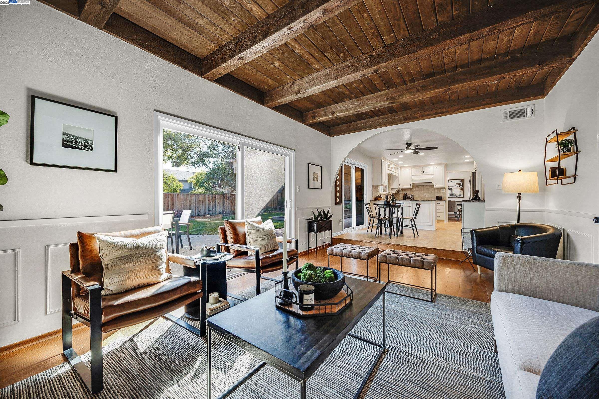 Detail Gallery Image 16 of 28 For 11693 Solana Drive, Dublin,  CA 94568 - 4 Beds | 2/1 Baths