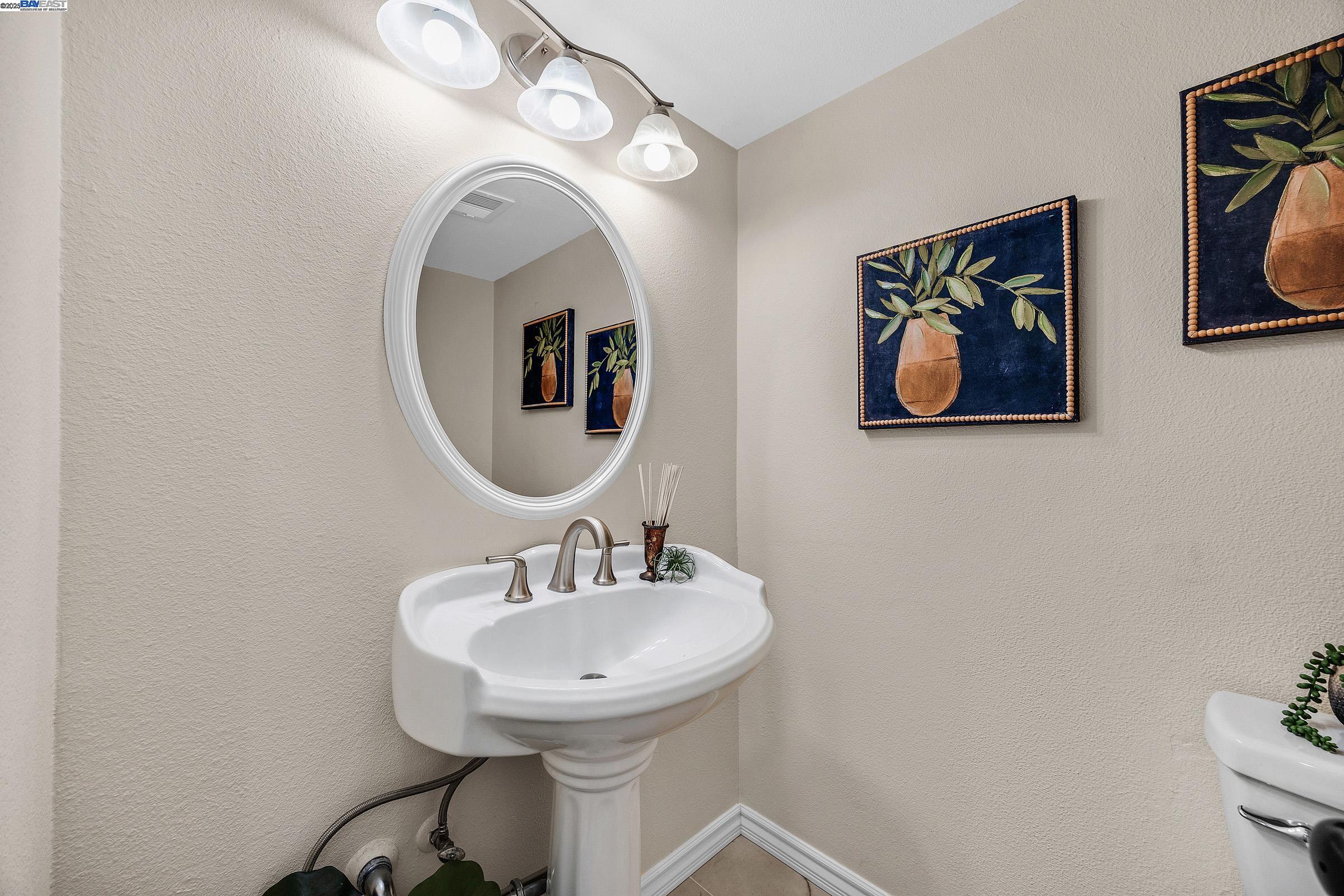Detail Gallery Image 17 of 28 For 11693 Solana Drive, Dublin,  CA 94568 - 4 Beds | 2/1 Baths