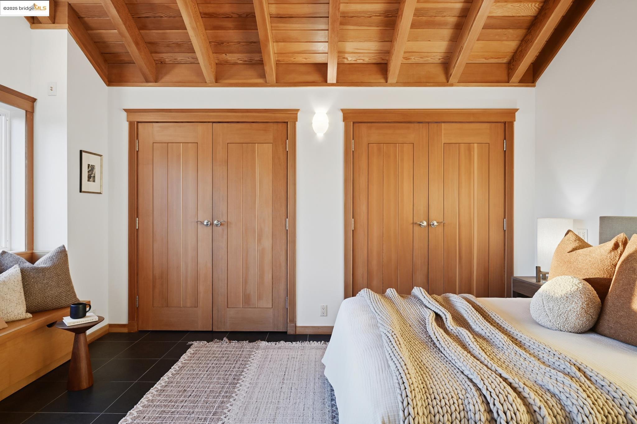 Detail Gallery Image 24 of 44 For 5729 Buena Vista Ave, Oakland,  CA 94618 - 2 Beds | 2 Baths