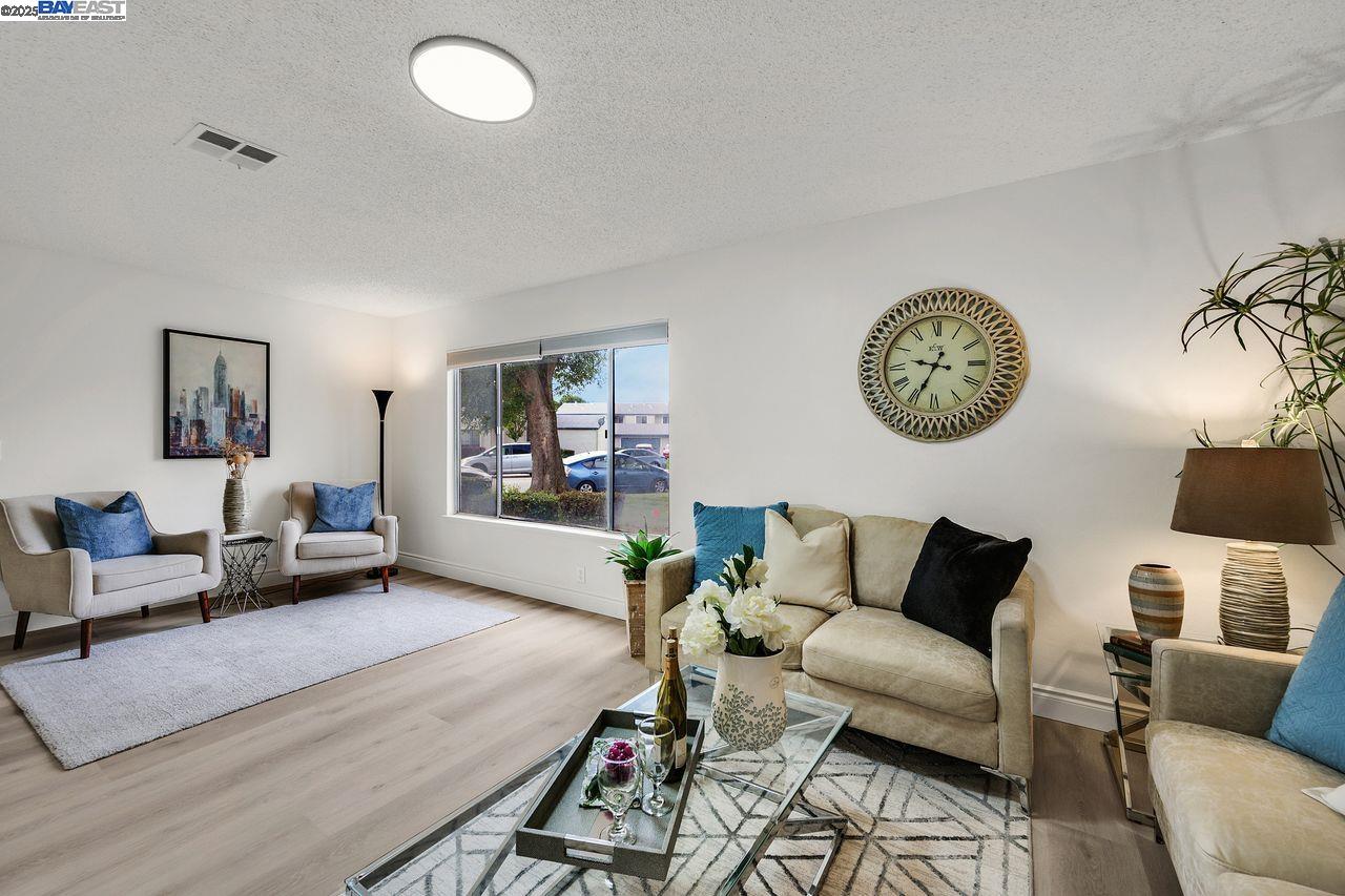 Photo #4: 41114938 Listing 