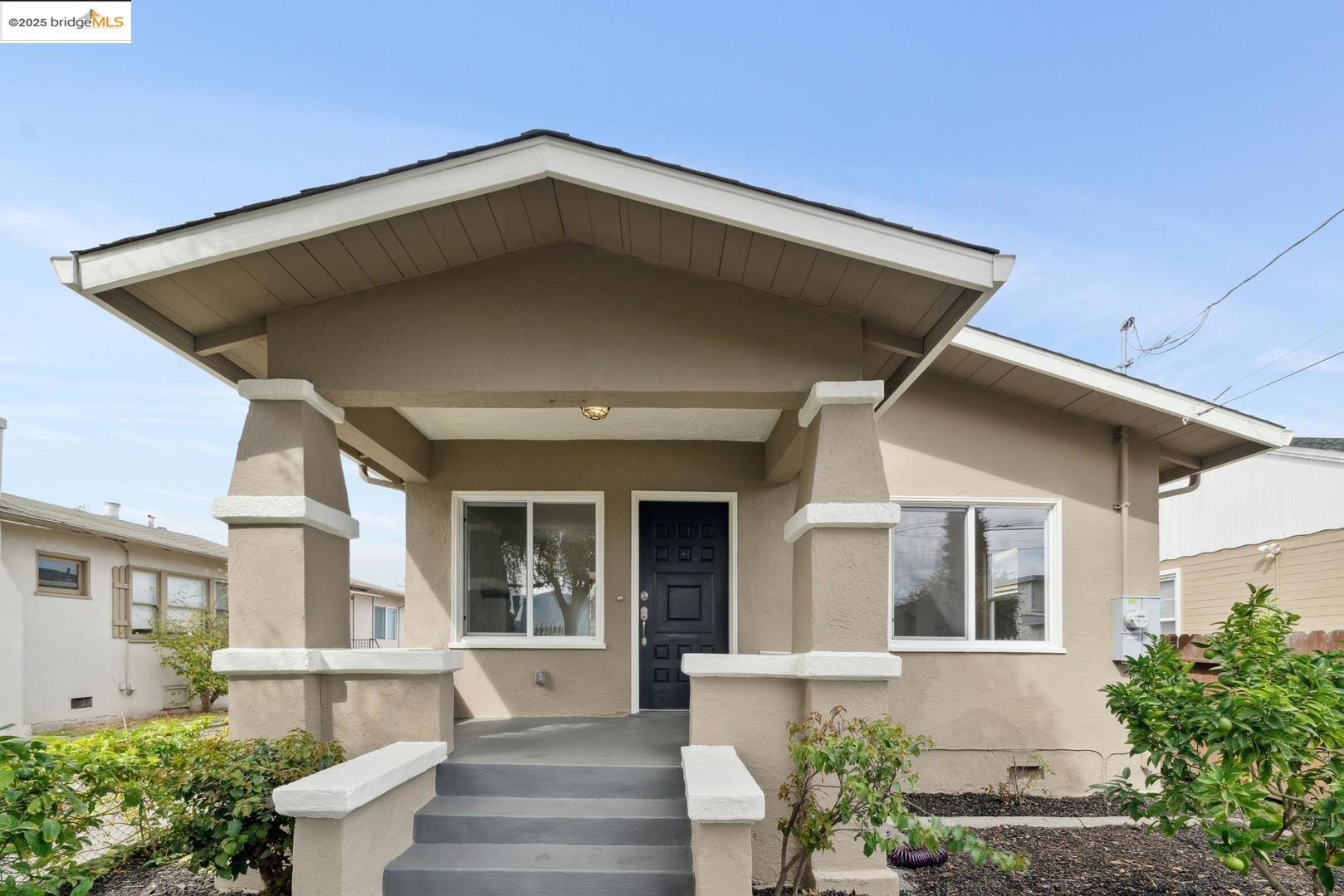 Front Image Thumbnail for EB41114944