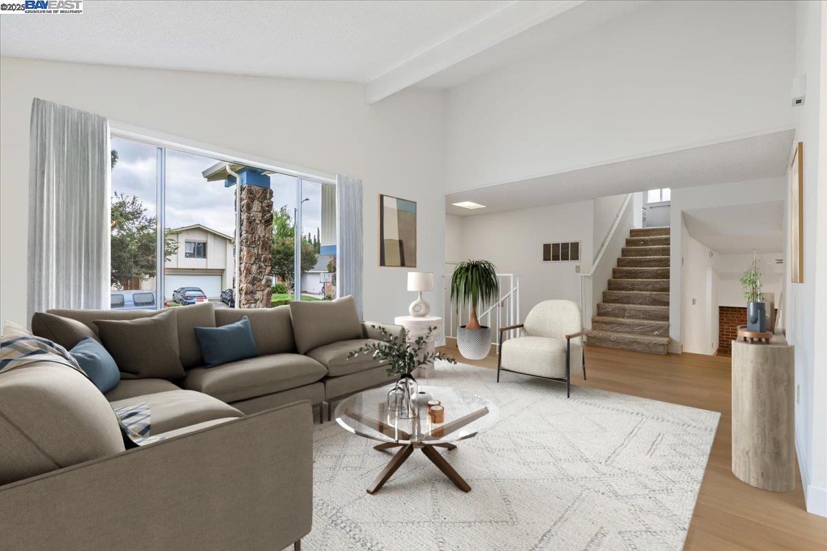 Detail Gallery Image 3 of 18 For 1145 Bennett Ct., Fremont,  CA 94536 - 4 Beds | 2/1 Baths