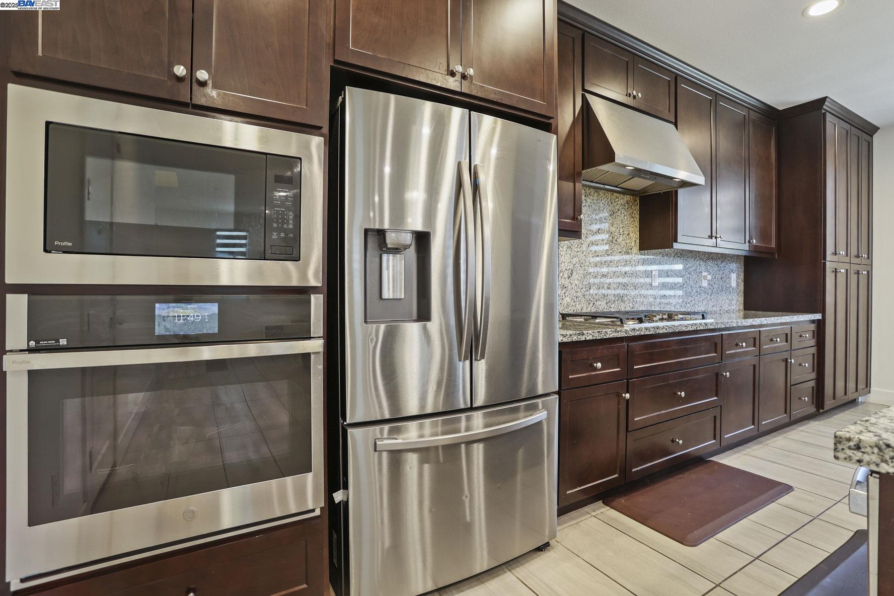 Detail Gallery Image 24 of 53 For 1205 S Ross Ct, Mountain House,  CA 95391 - 3 Beds | 2/1 Baths