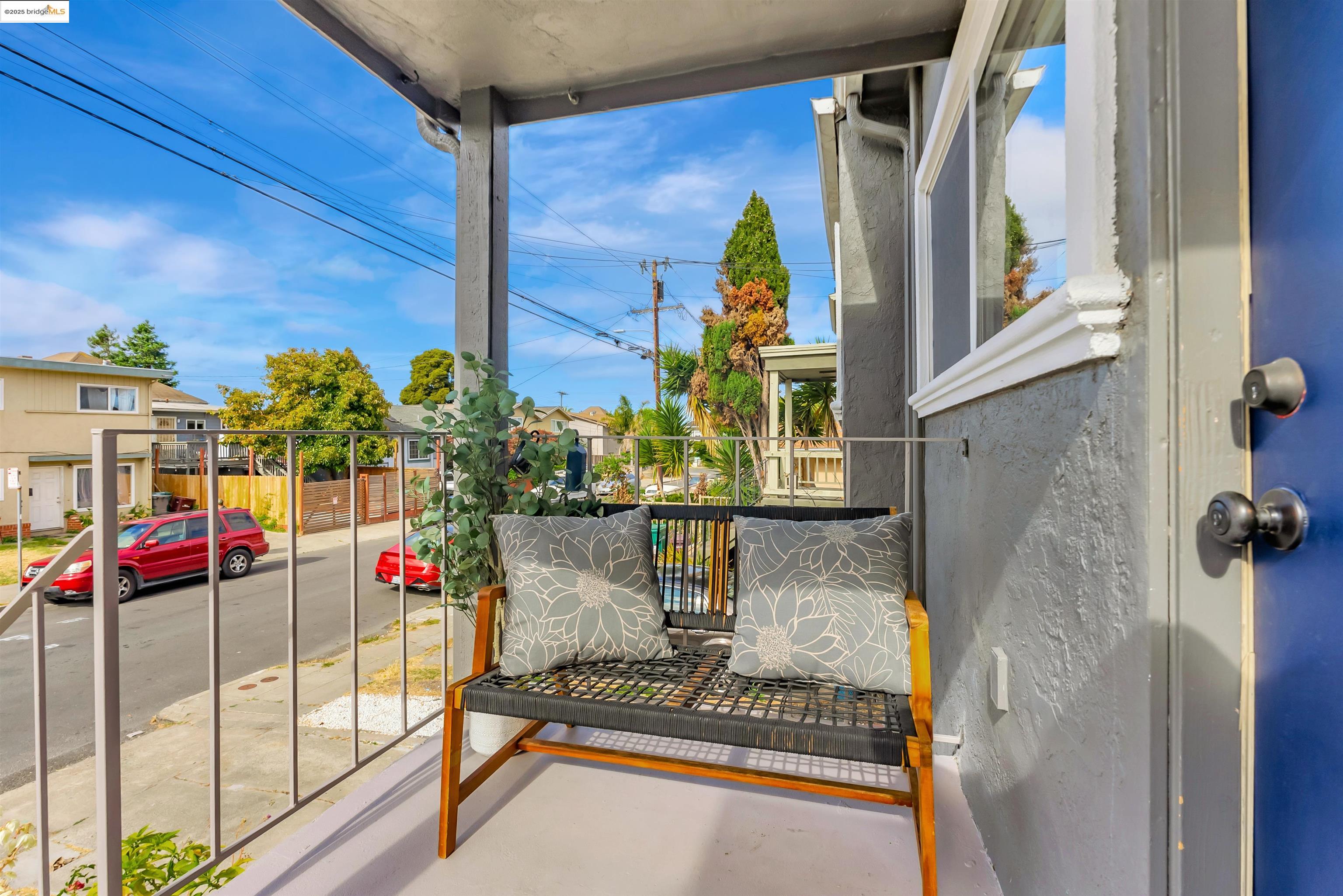 Detail Gallery Image 34 of 35 For 964 61st St, Oakland,  CA 94608 - 3 Beds | 2/1 Baths