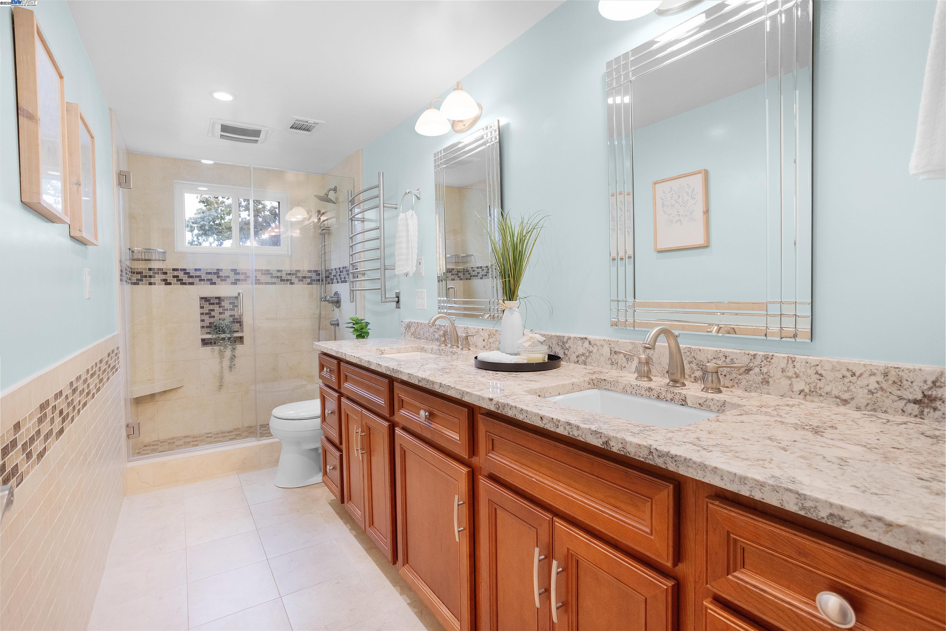 Detail Gallery Image 20 of 39 For 187 Miramonte Dr, Moraga,  CA 94556 - 3 Beds | 3 Baths