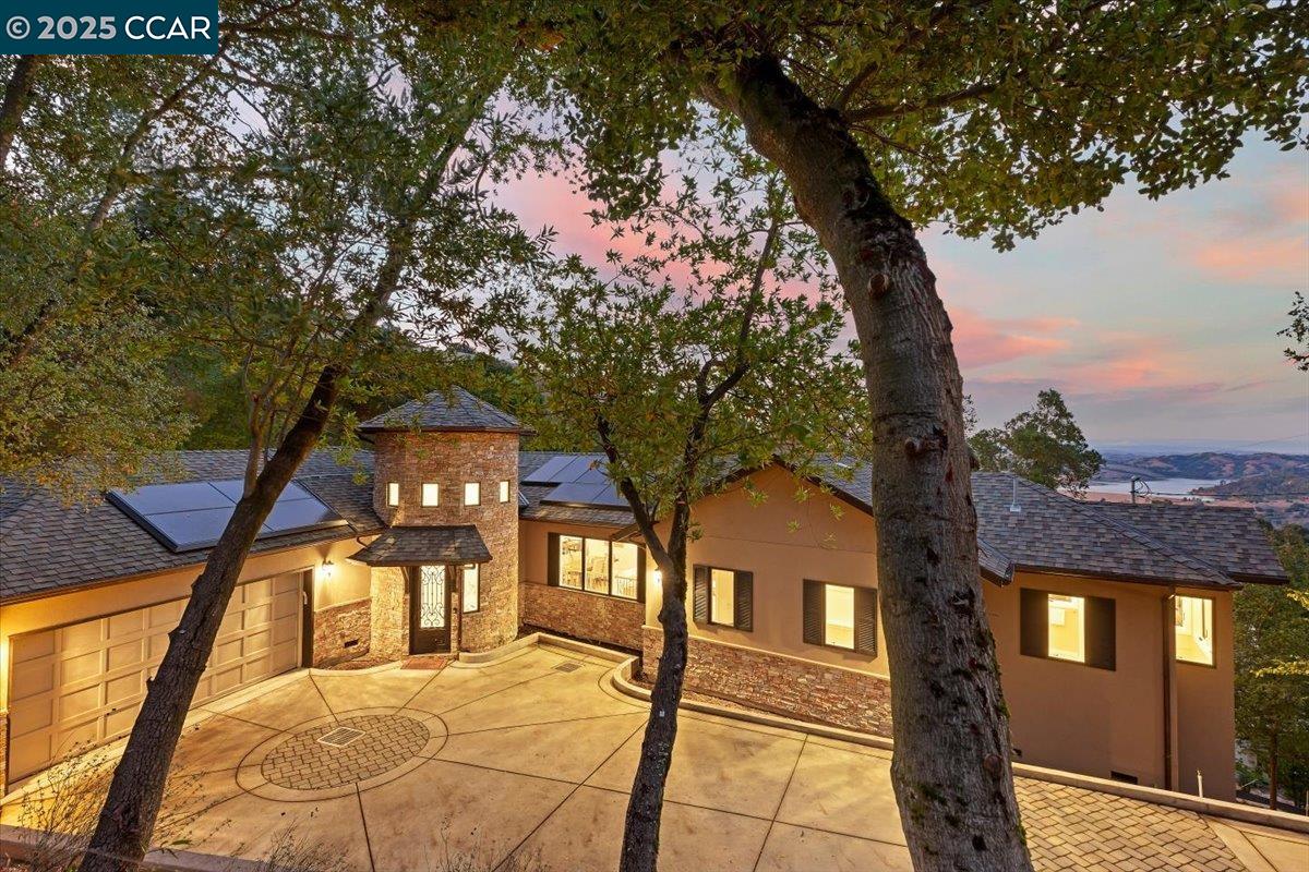 Front Image Thumbnail for CC41114965