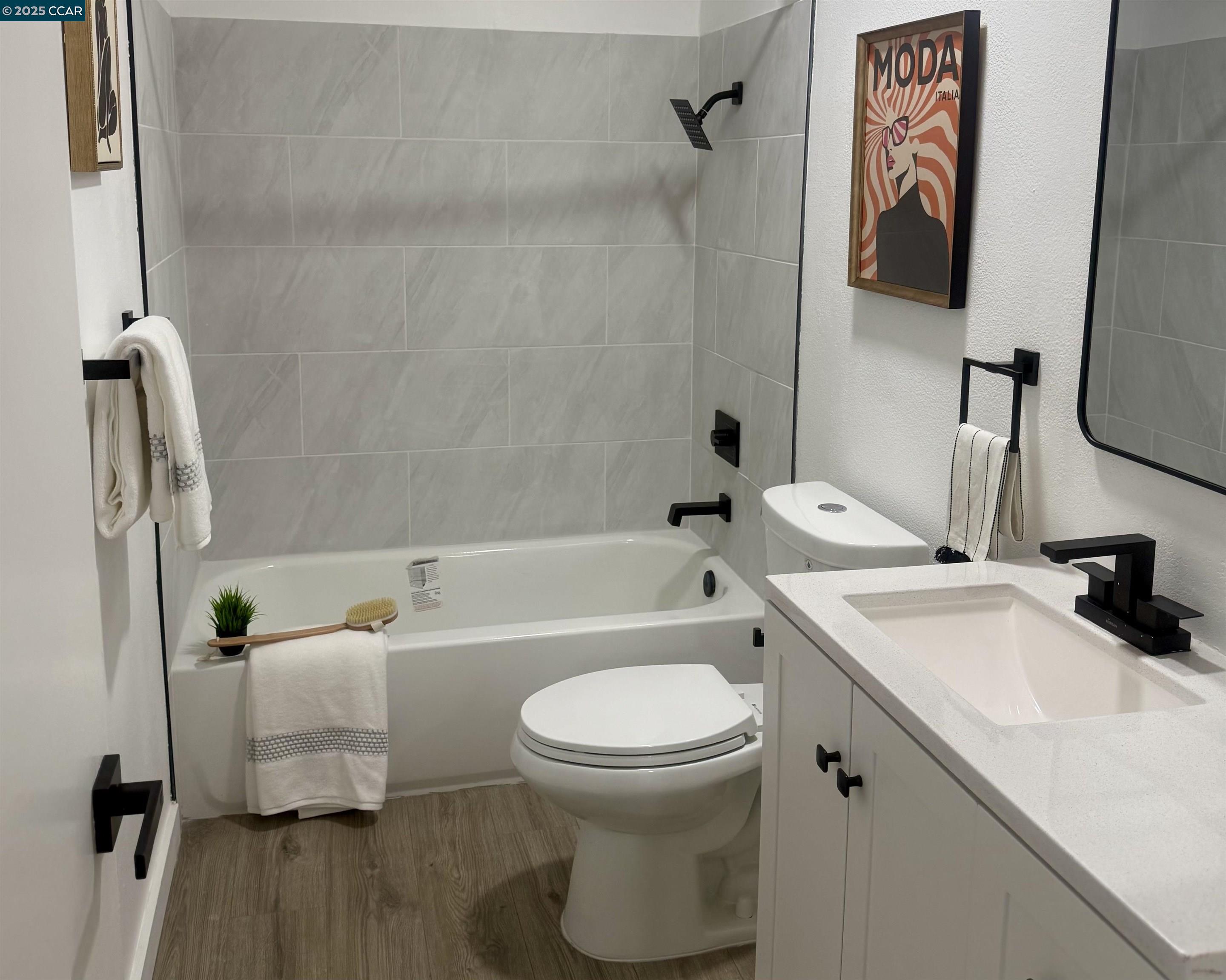 Photo #8: 41114971 Listing: Photo #8