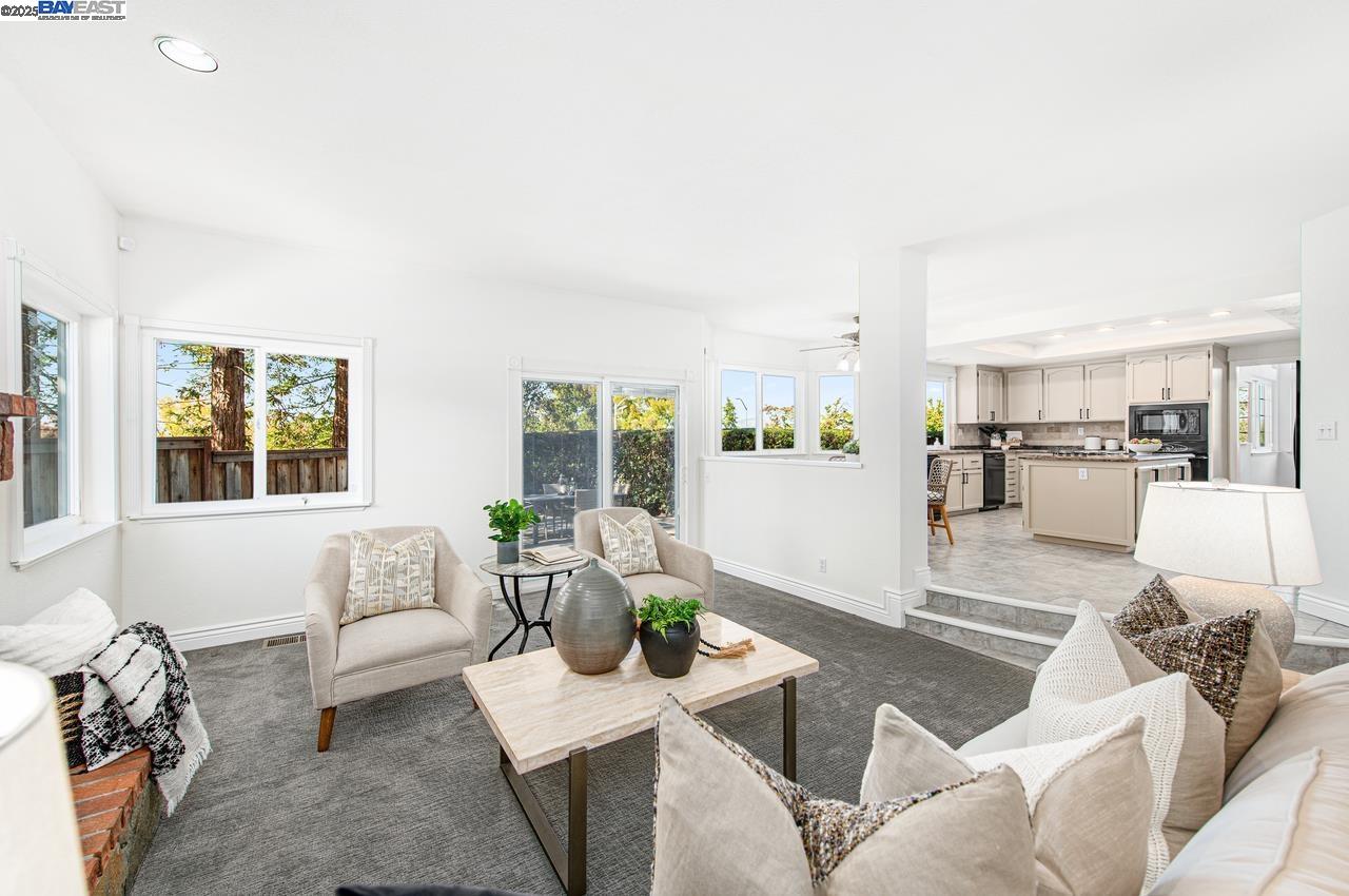 Detail Gallery Image 23 of 59 For 2947 Chardonnay Dr, Pleasanton,  CA 94566 - 4 Beds | 2/1 Baths