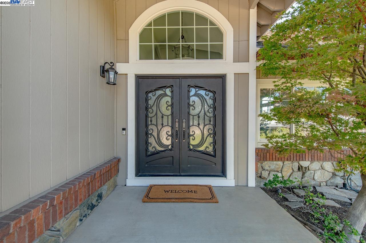 Detail Gallery Image 7 of 59 For 2947 Chardonnay Dr, Pleasanton,  CA 94566 - 4 Beds | 2/1 Baths
