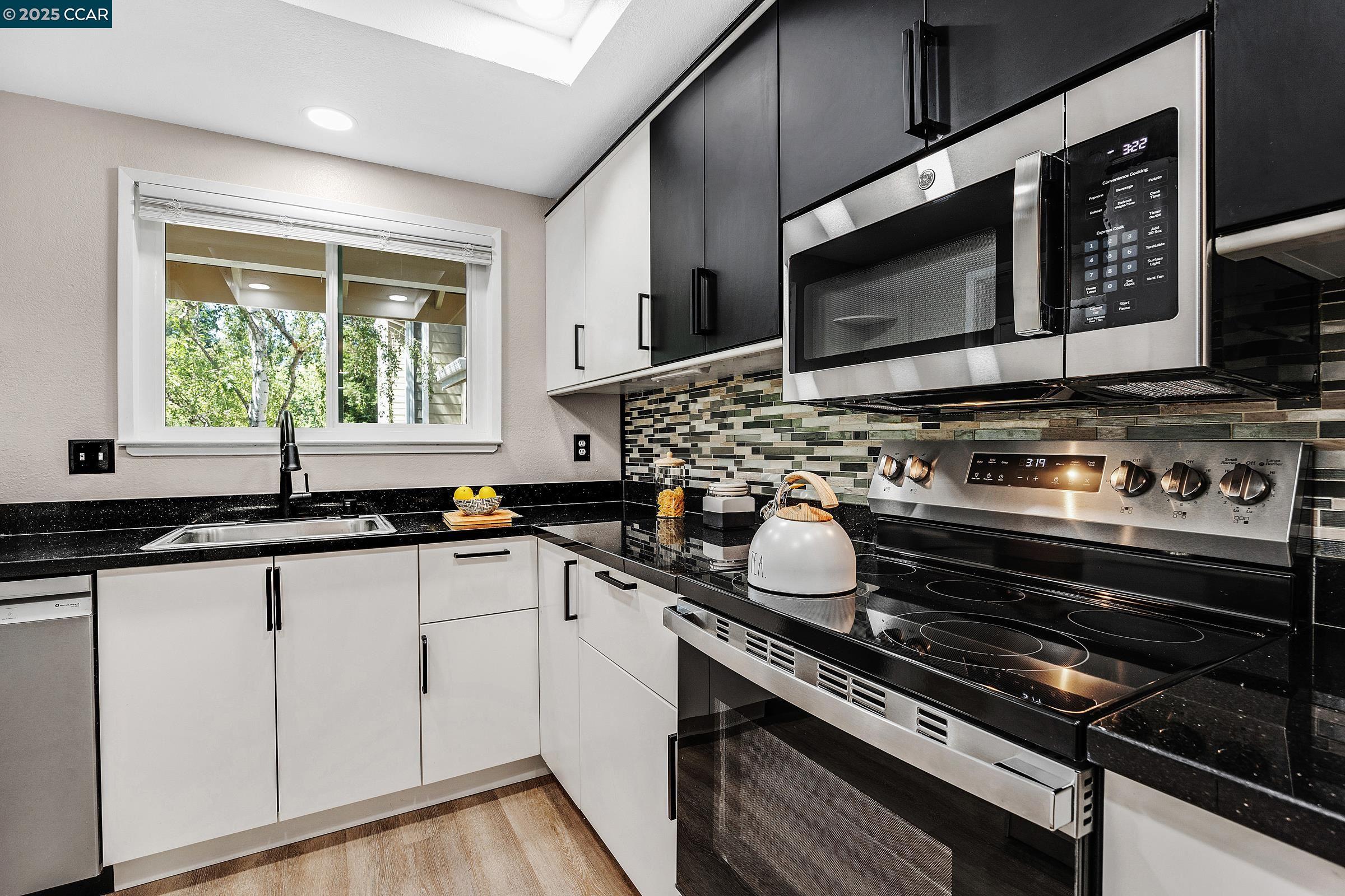 Photo #7: 41114987 Listing: Photo #7