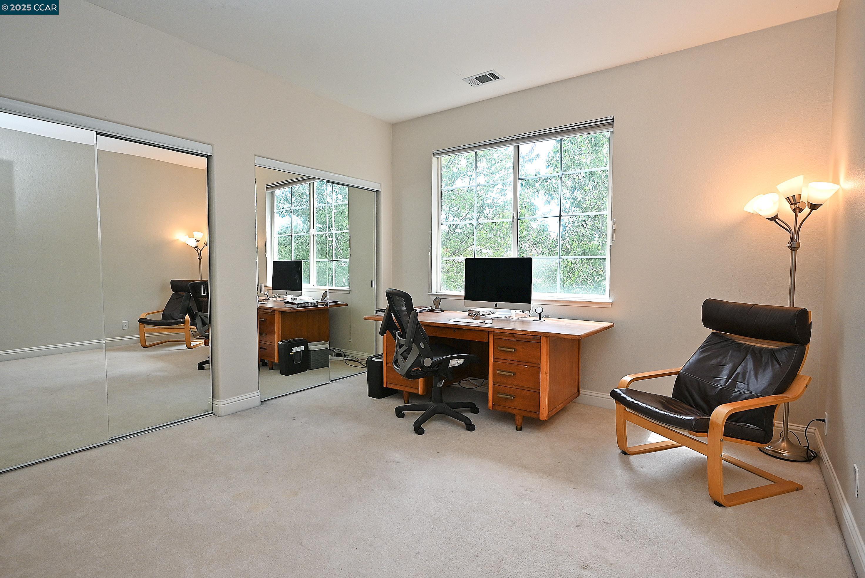 Detail Gallery Image 25 of 60 For 1239 Sunrise Ridge Dr, Lafayette,  CA 94549 - 5 Beds | 3/1 Baths