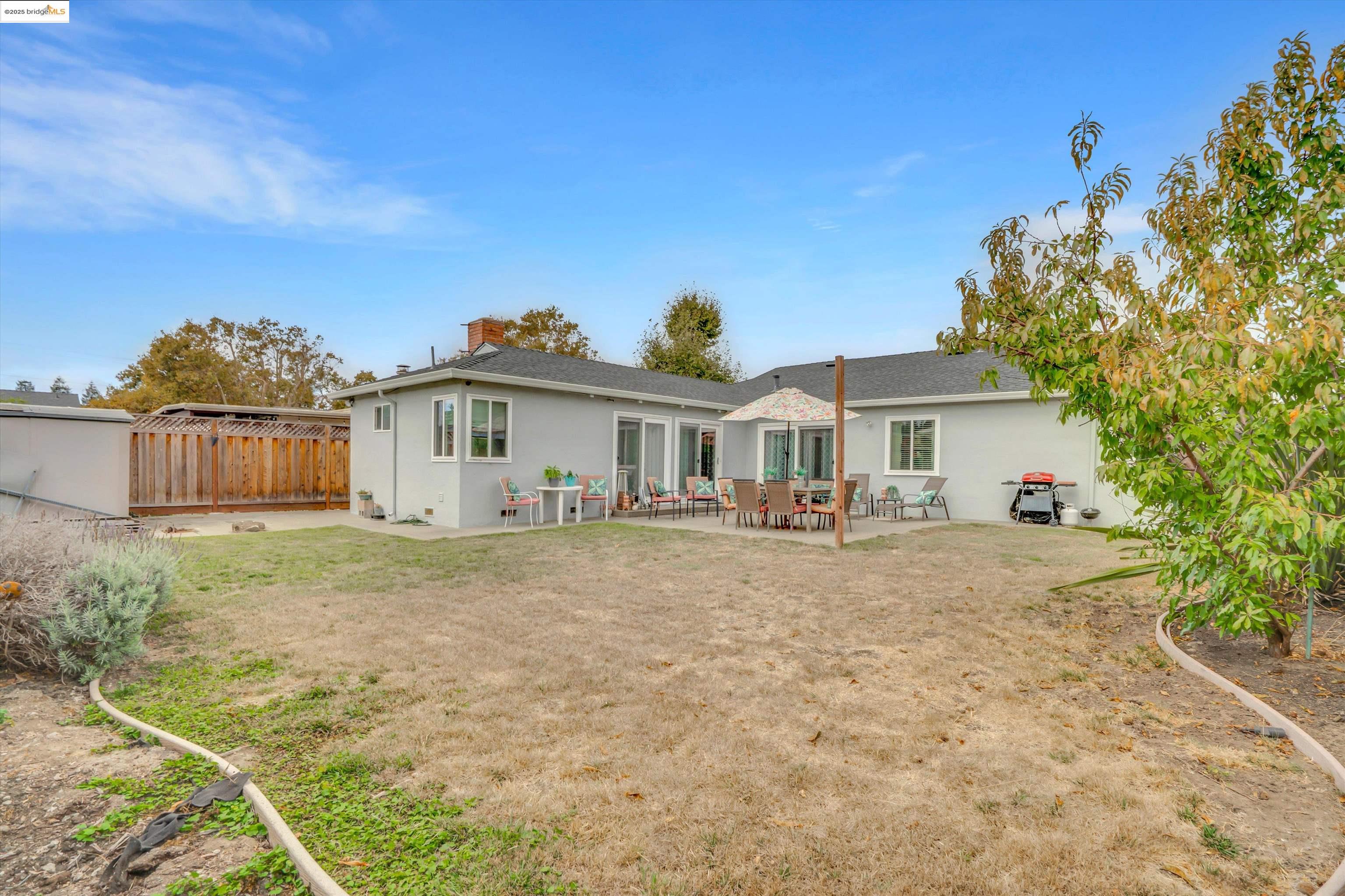 Detail Gallery Image 33 of 34 For 72 via Morella, San Lorenzo,  CA 94580 - 3 Beds | 2 Baths