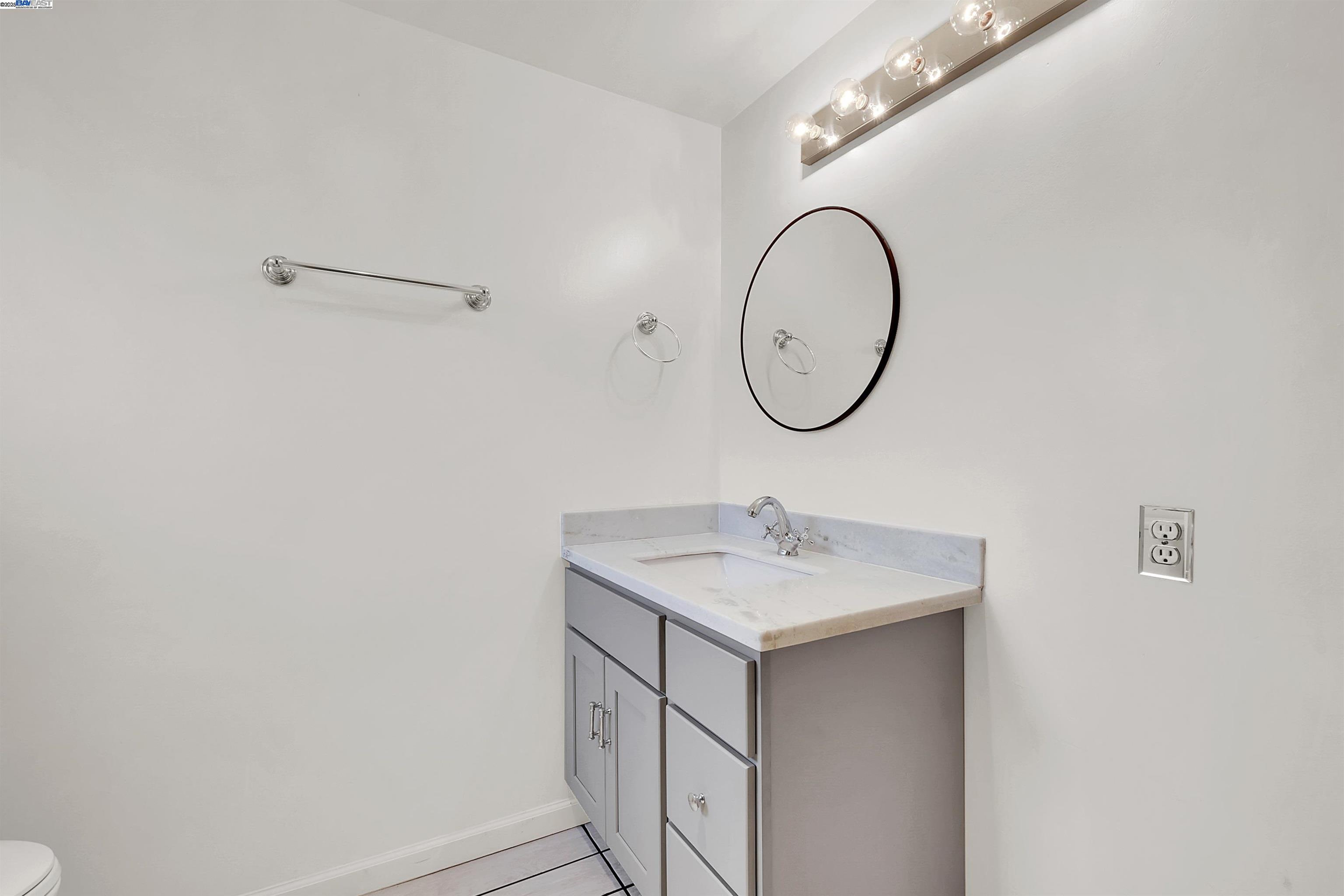 Detail Gallery Image 17 of 30 For 27426 Patrick Ave, Hayward,  CA 94544 - 3 Beds | 2 Baths