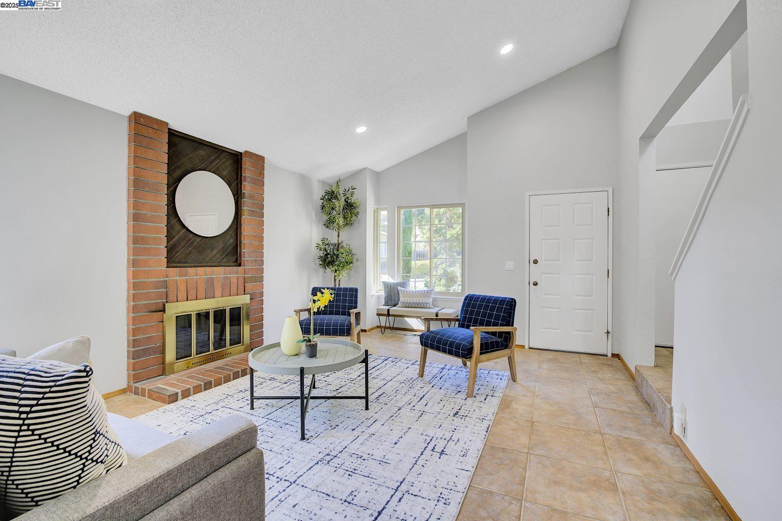 Front Image Thumbnail for BE41115008