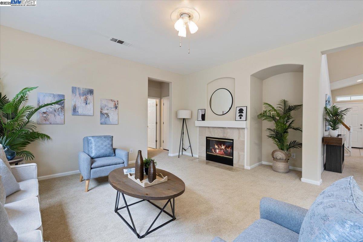 Detail Gallery Image 12 of 37 For 1429 Winding Stream Dr, Livermore,  CA 94551 - 4 Beds | 3 Baths