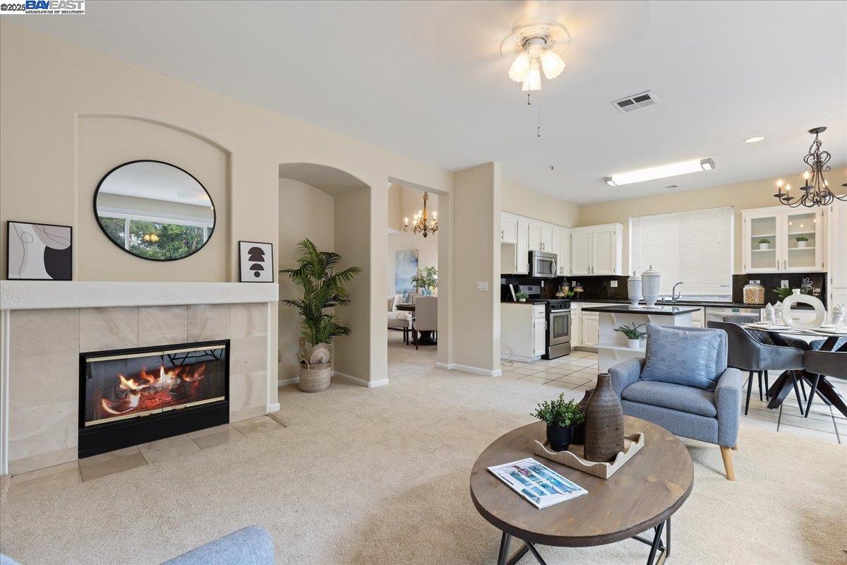 Detail Gallery Image 14 of 37 For 1429 Winding Stream Dr, Livermore,  CA 94551 - 4 Beds | 3 Baths