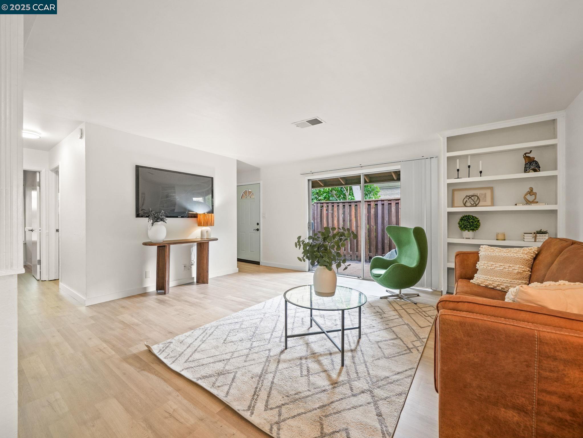 Photo #3: 41115014 Listing 