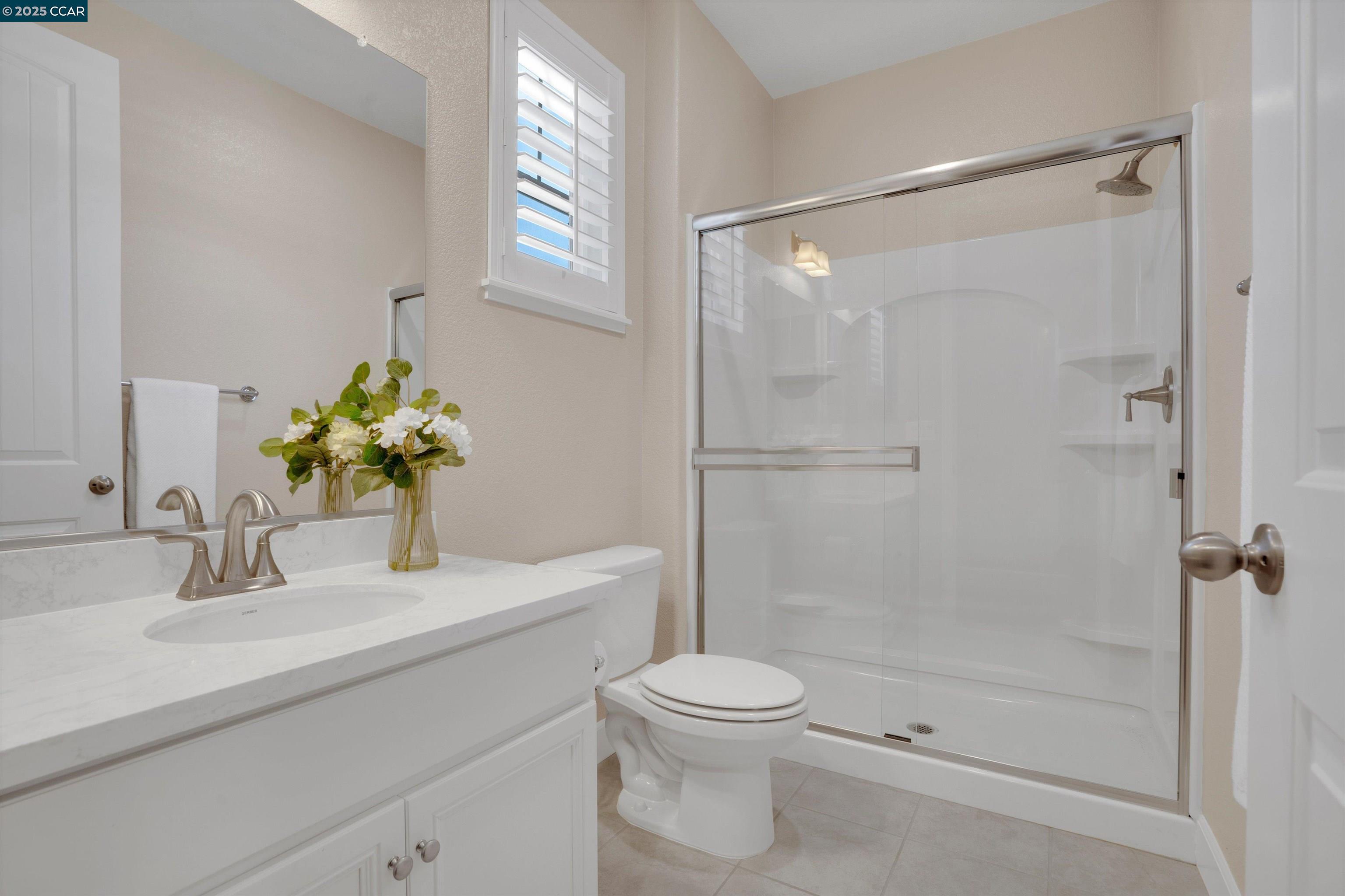 Detail Gallery Image 16 of 42 For 520 Stone Mountain Drive, Oakley,  CA 94561 - 5 Beds | 3 Baths