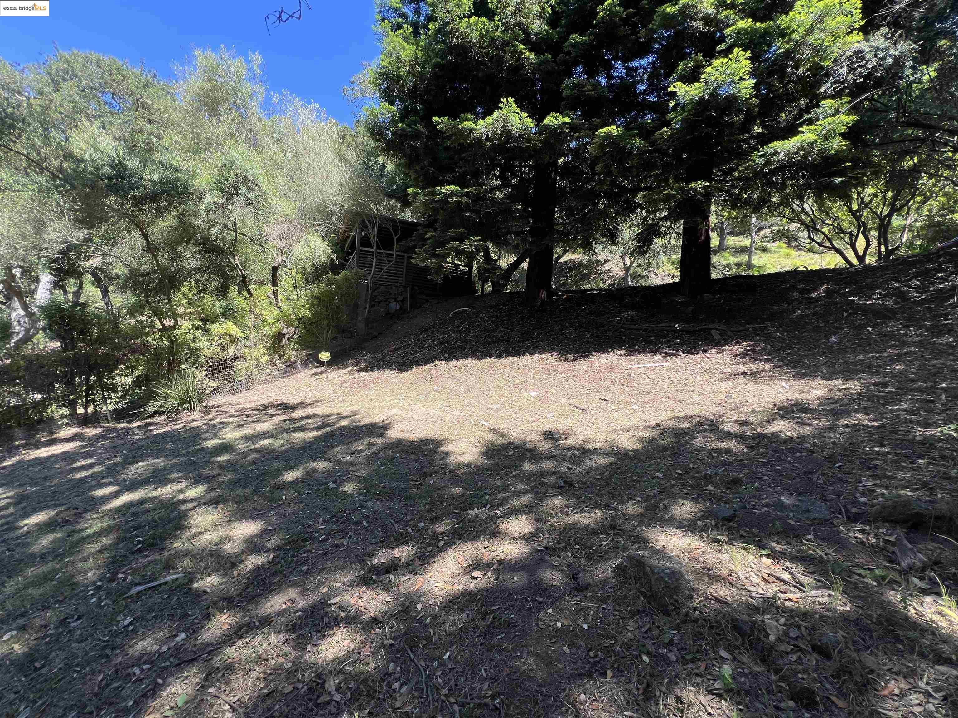 Detail Gallery Image 12 of 19 For 67 Gypsy Ln, Berkeley,  CA 94705 - – Beds | – Baths