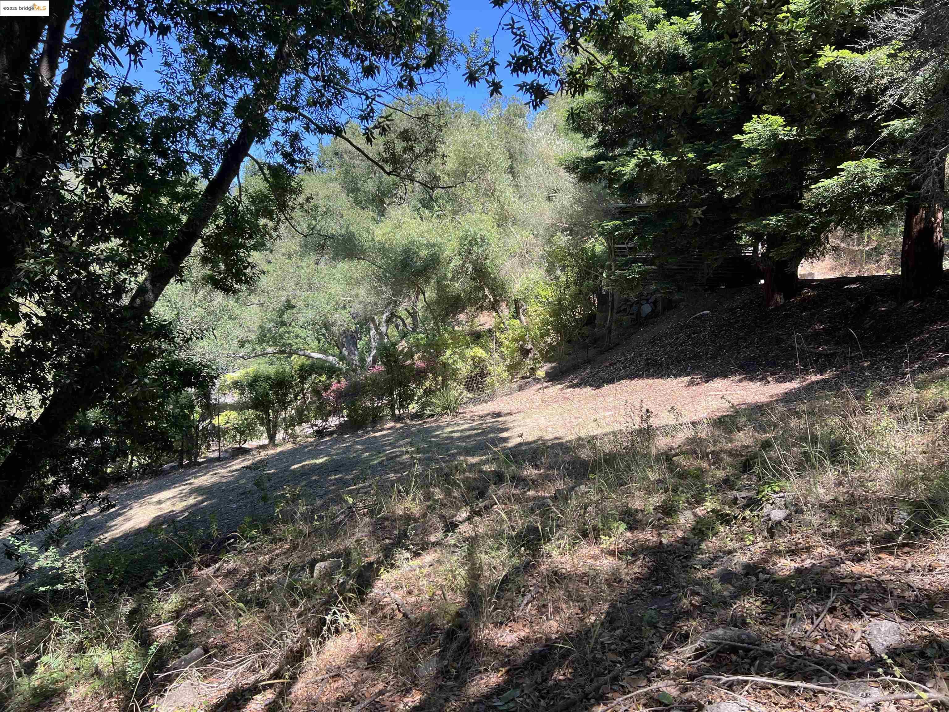 Detail Gallery Image 15 of 19 For 67 Gypsy Ln, Berkeley,  CA 94705 - – Beds | – Baths