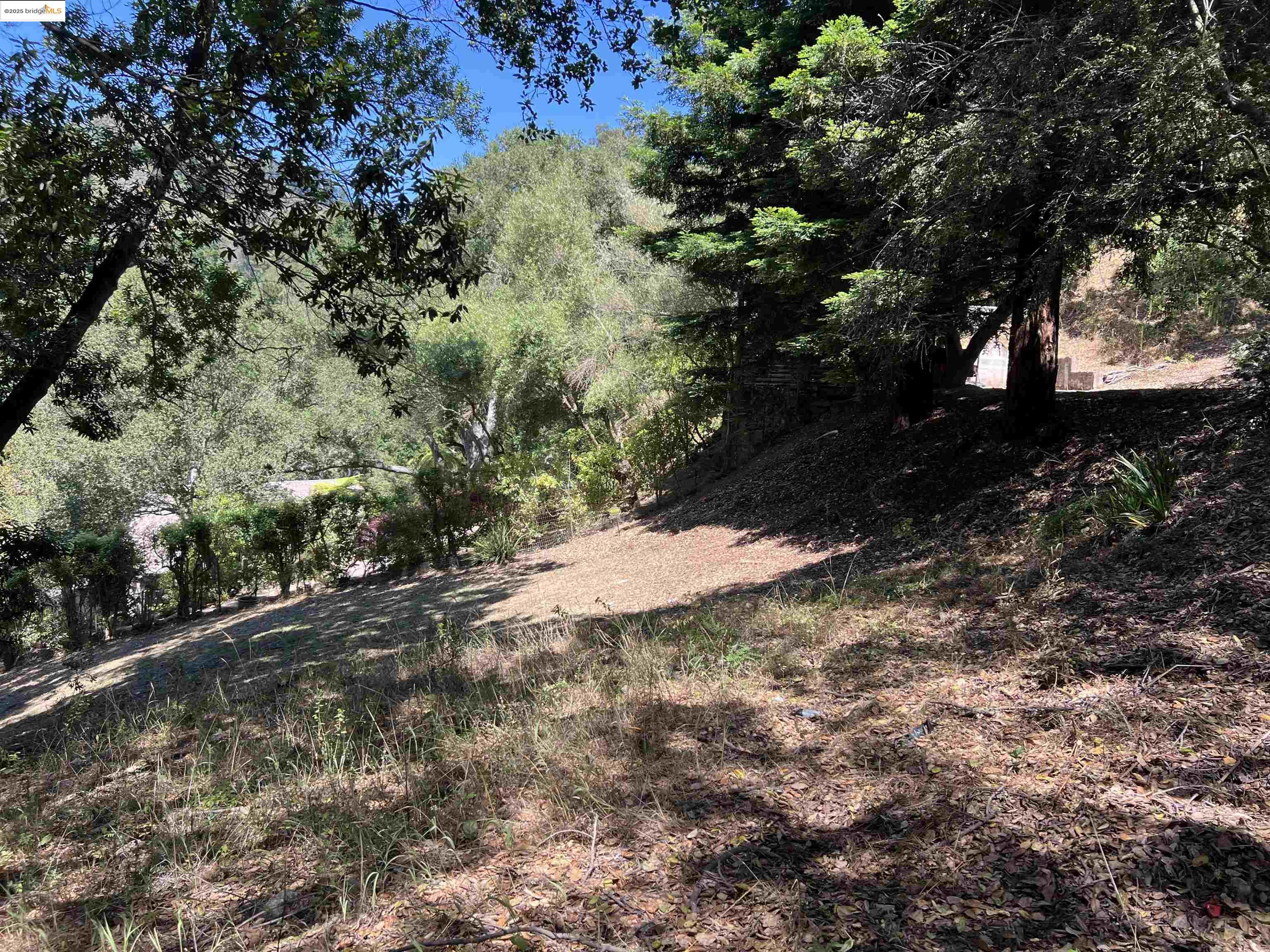 Detail Gallery Image 17 of 19 For 67 Gypsy Ln, Berkeley,  CA 94705 - – Beds | – Baths