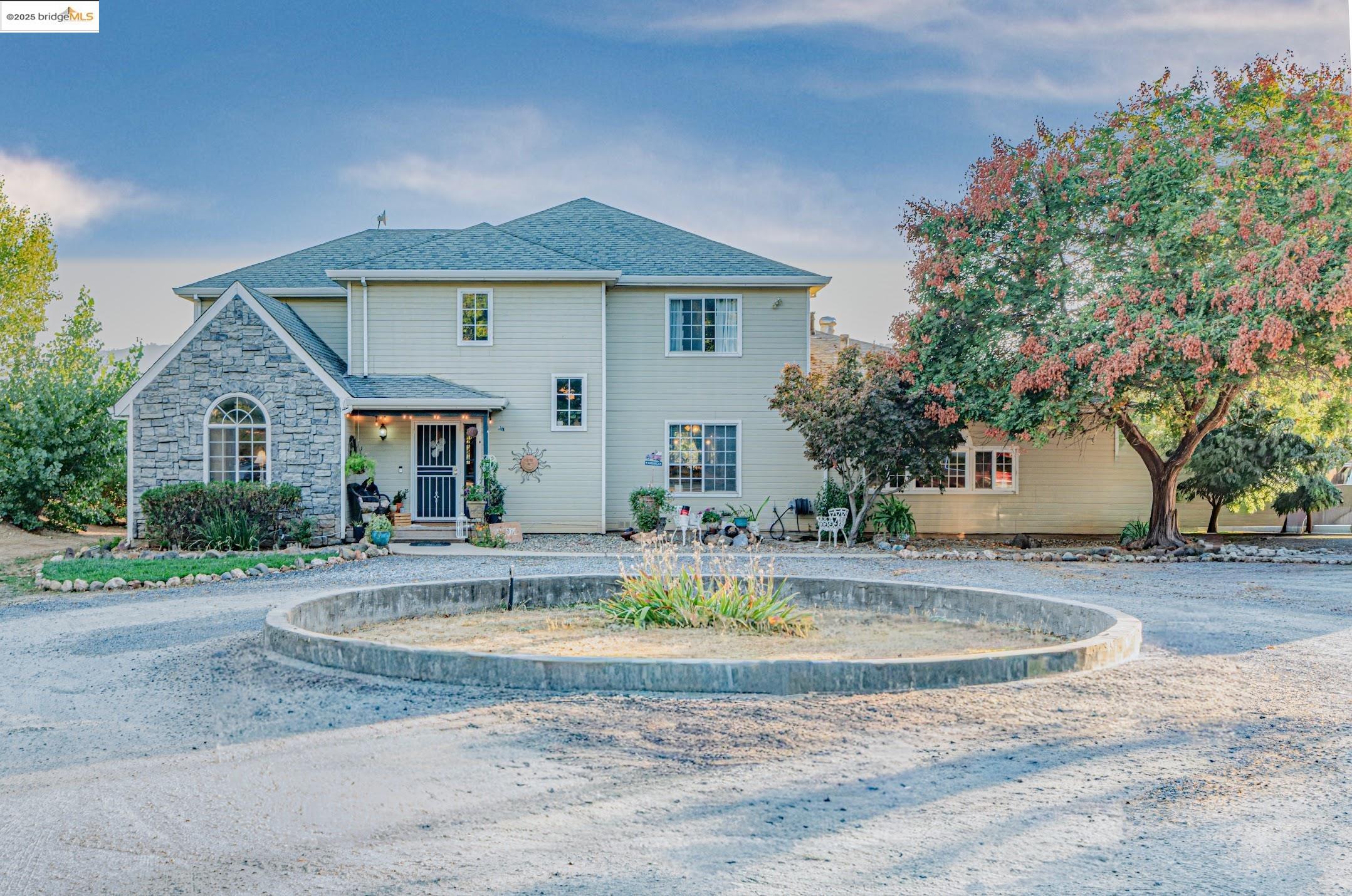 Detail Gallery Image 4 of 60 For 2245 Mills Ct, San Andreas,  CA 95249 - 4 Beds | 3/1 Baths