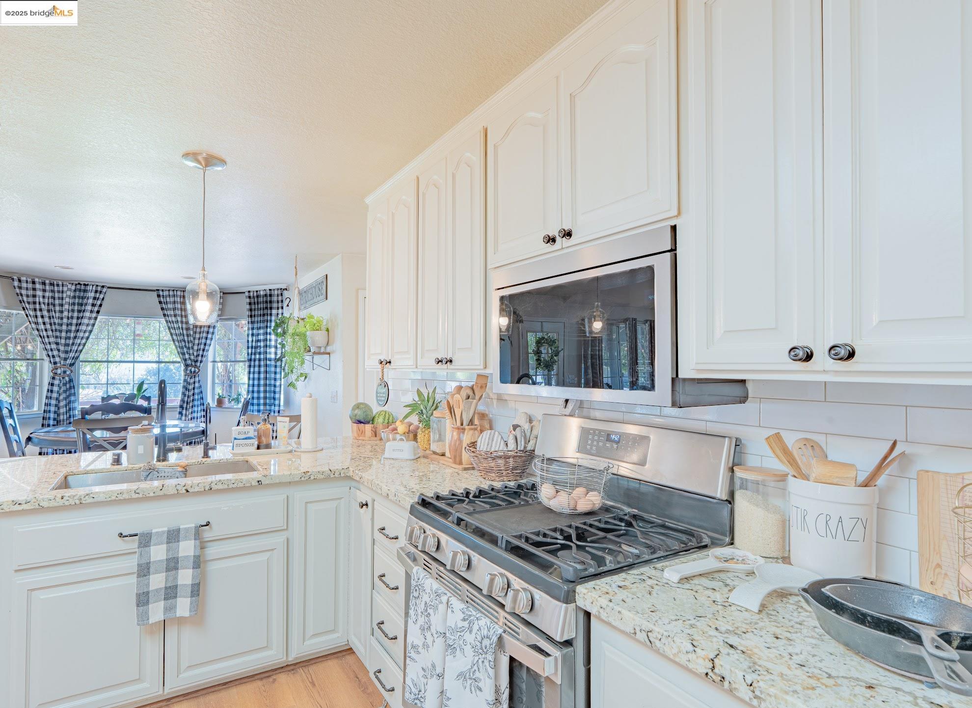 Detail Gallery Image 9 of 60 For 2245 Mills Ct, San Andreas,  CA 95249 - 4 Beds | 3/1 Baths