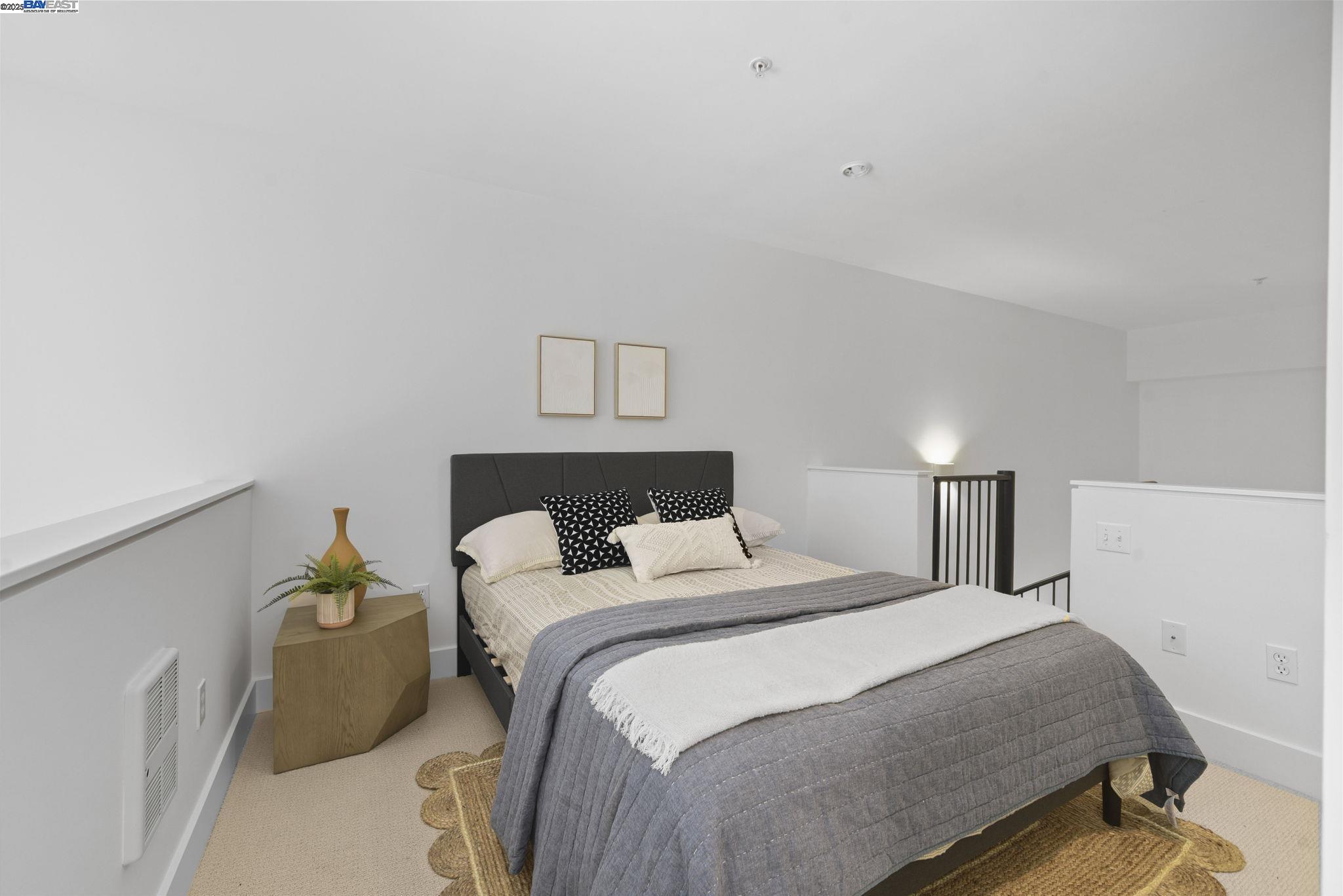 Detail Gallery Image 32 of 47 For 3960 Adeline St #107,  Emeryville,  CA 94608 - 1 Beds | 1/1 Baths